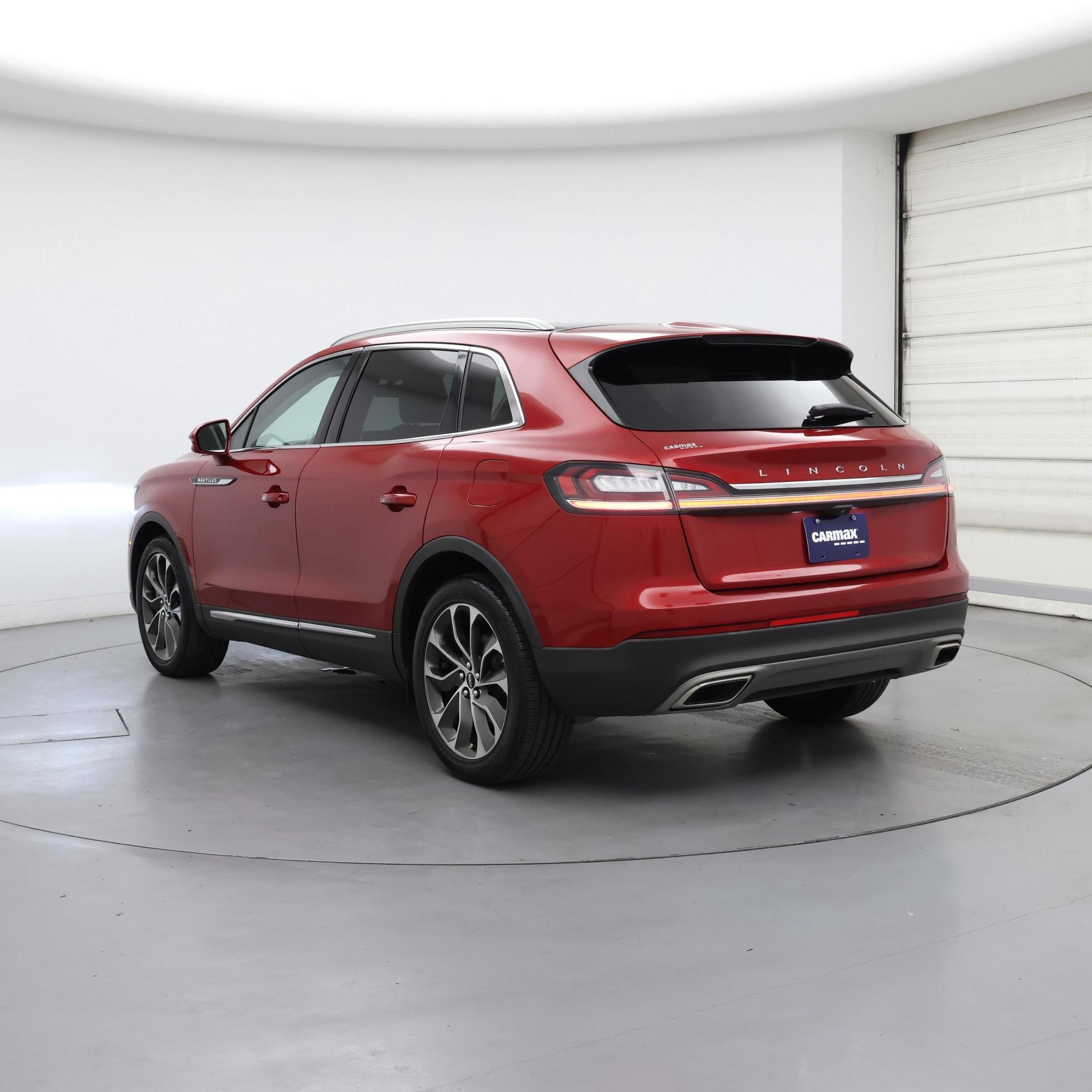 Thumbnail: 2021 Lincoln Nautilus - 2
