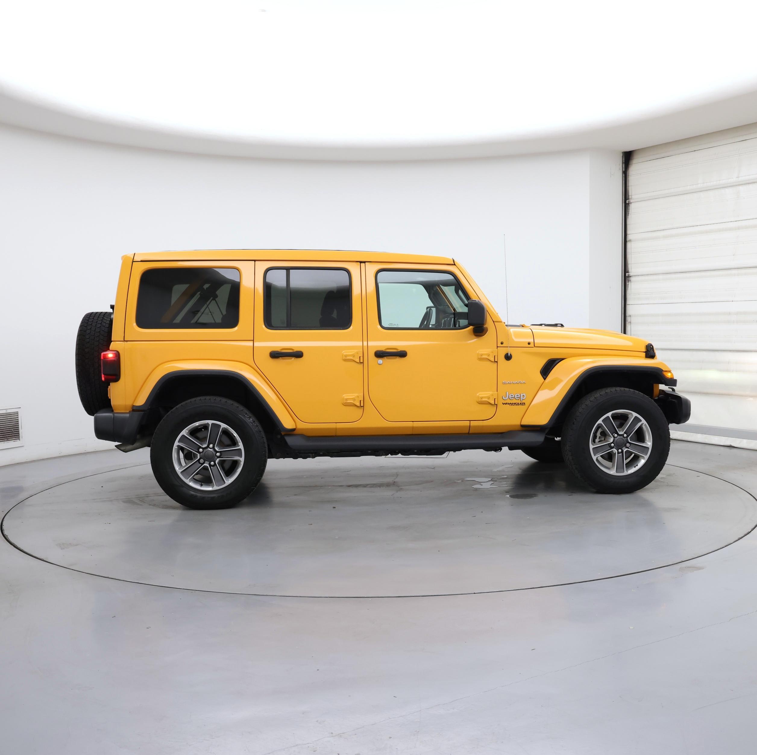 Thumbnail: 2021 Jeep Wrangler - 7