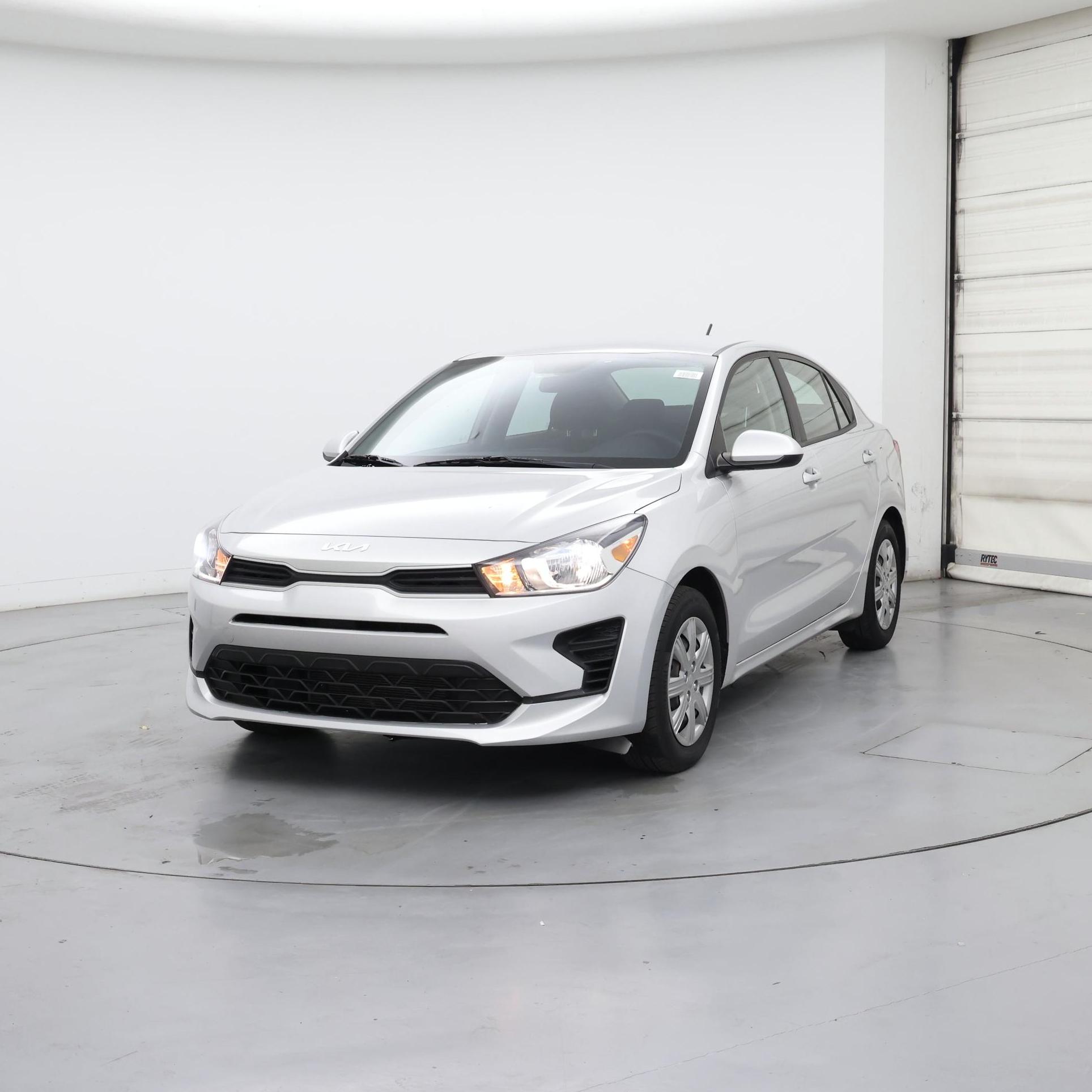 Thumbnail: 2022 Kia Rio - 4