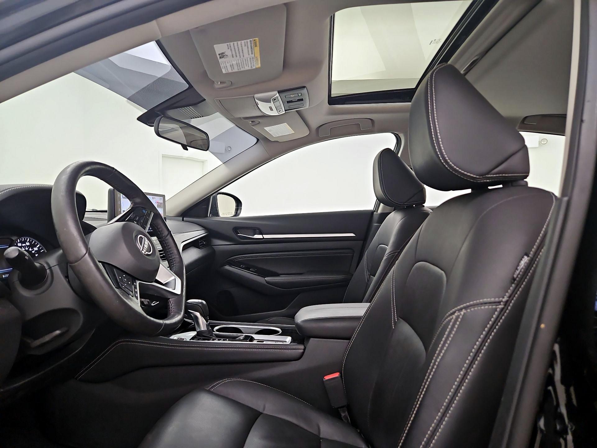 Thumbnail: 2023 Nissan Altima - 20