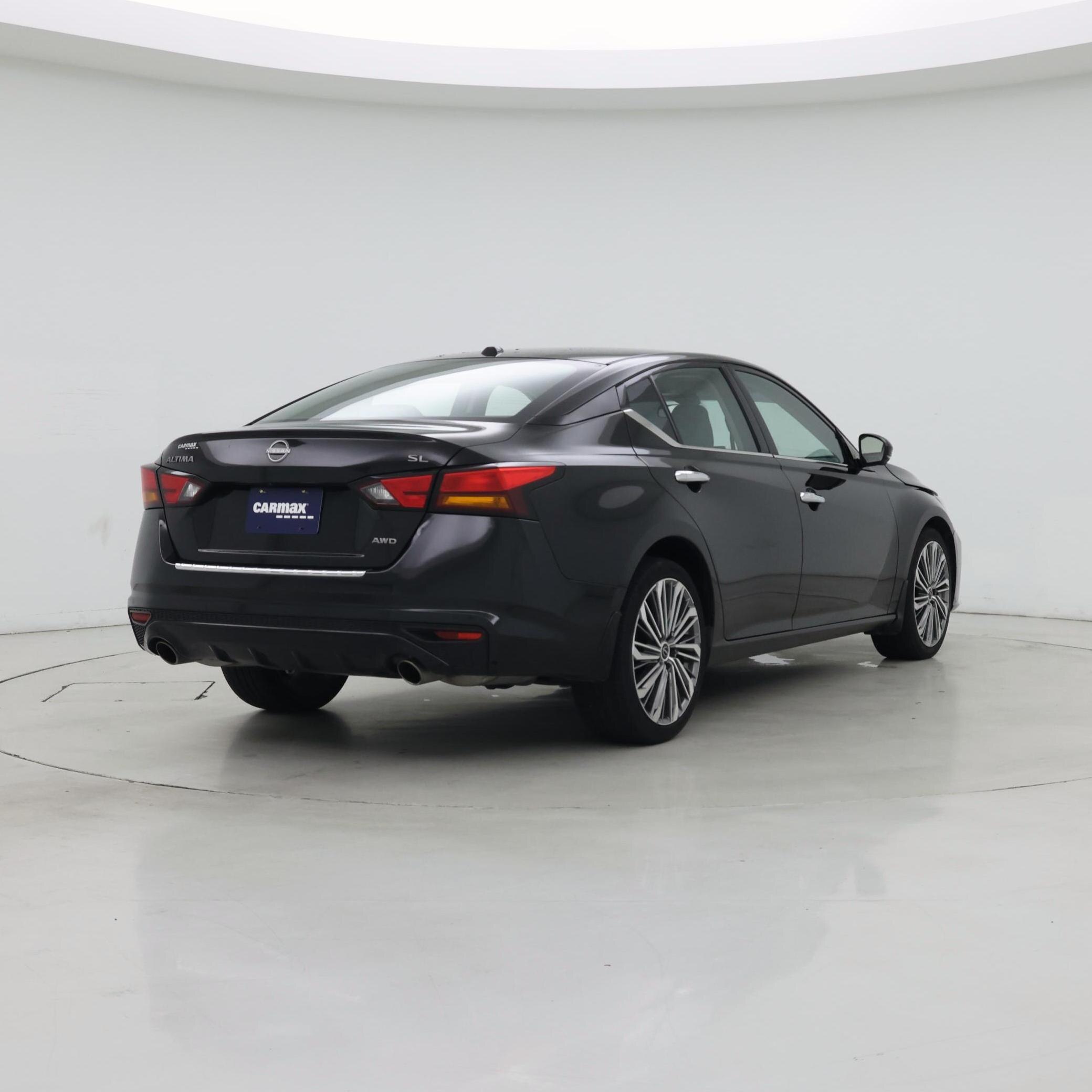 Thumbnail: 2023 Nissan Altima - 8