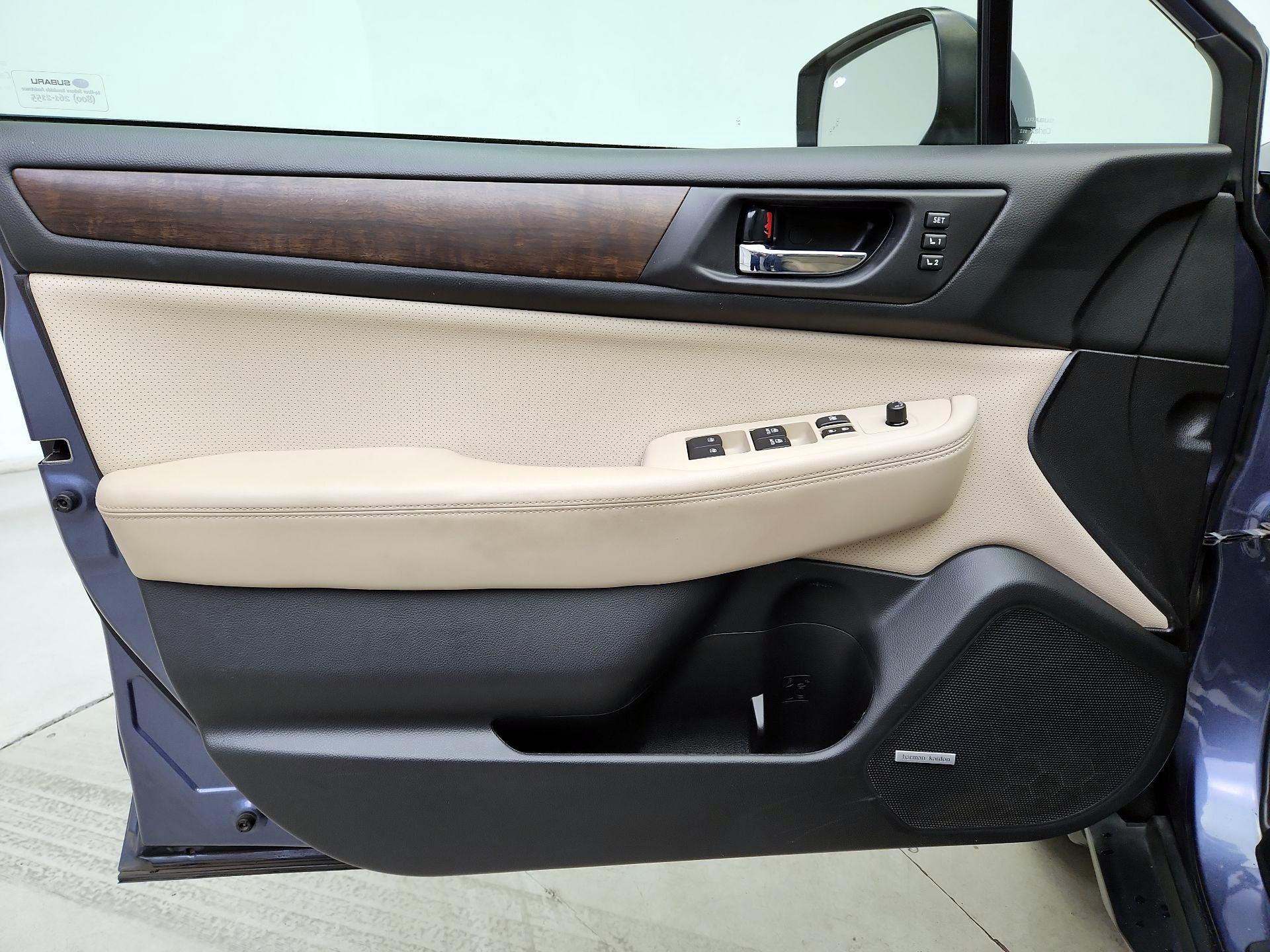 Thumbnail: 2017 Subaru Outback - 12