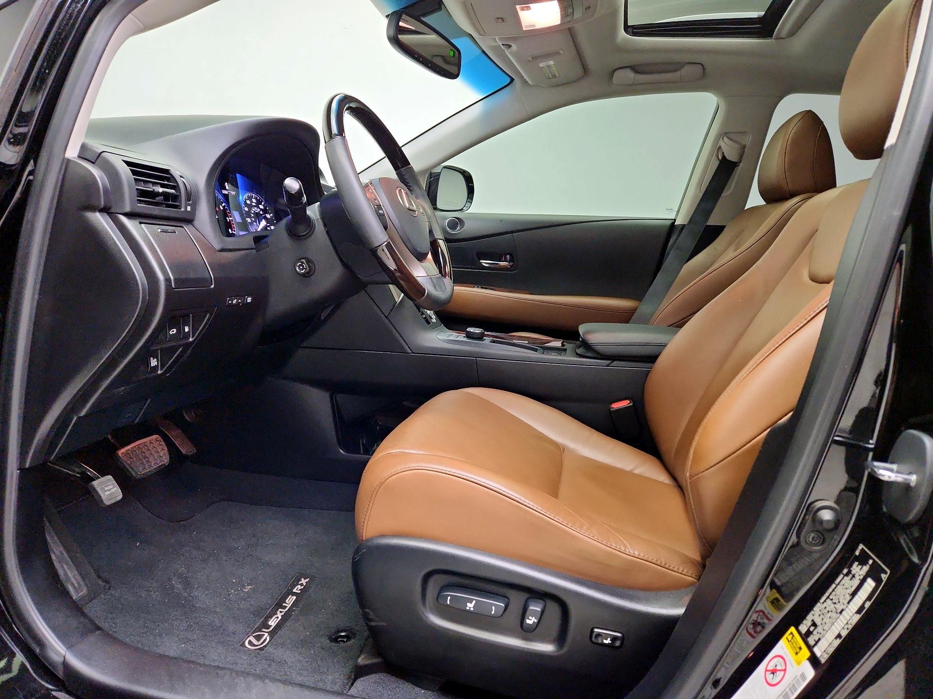 Thumbnail: 2015 Lexus RX - 11
