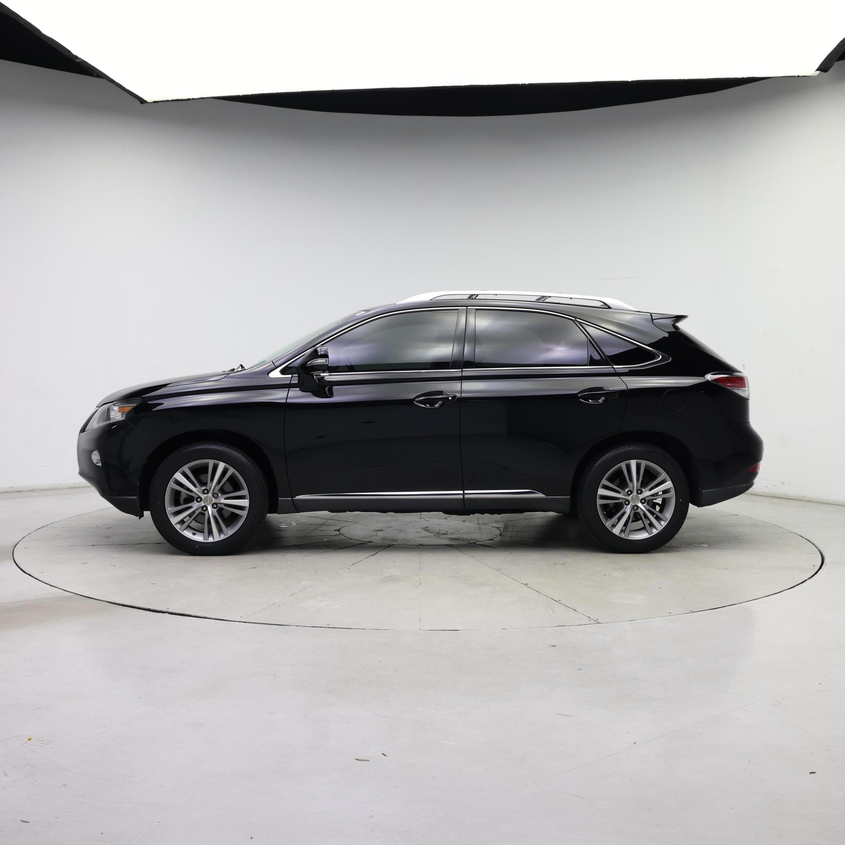 Thumbnail: 2015 Lexus RX - 3