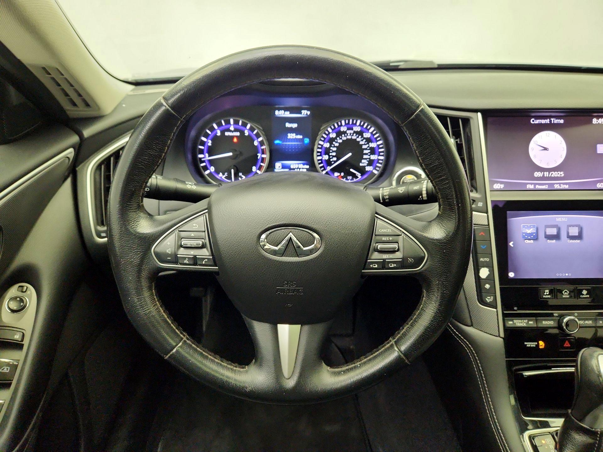 Thumbnail: 2016 INFINITI Q50 - 10