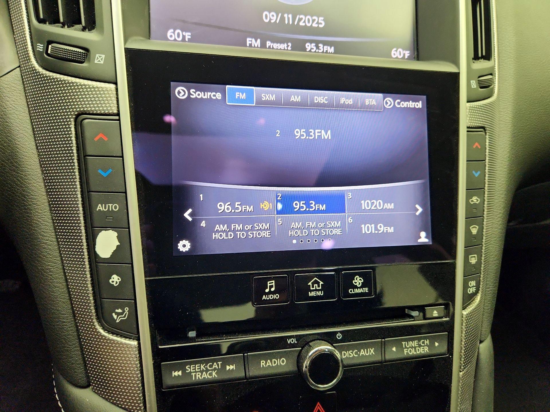 Thumbnail: 2016 INFINITI Q50 - 15