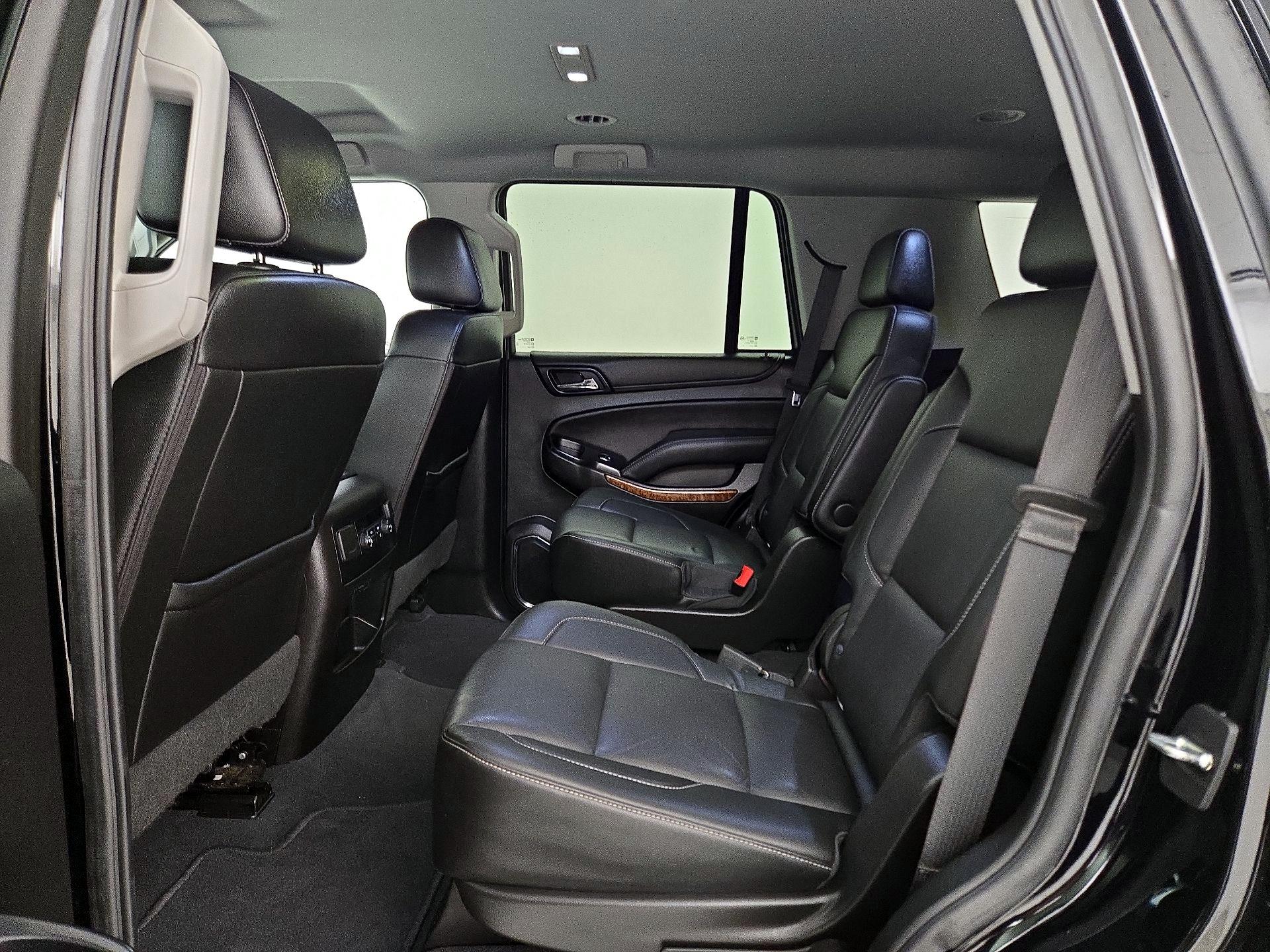 Thumbnail: 2019 Chevrolet Tahoe - 20