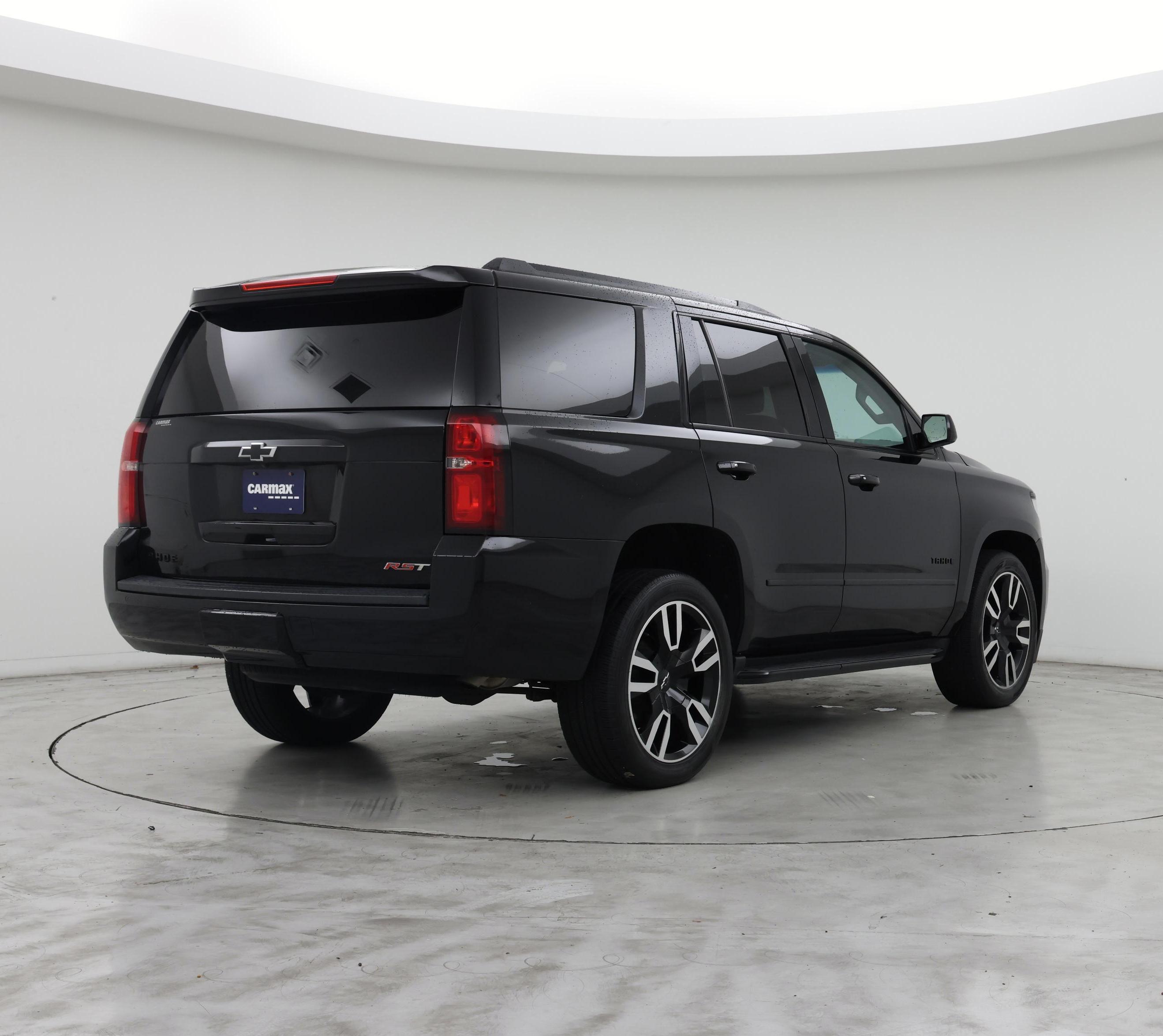 Thumbnail: 2019 Chevrolet Tahoe - 8