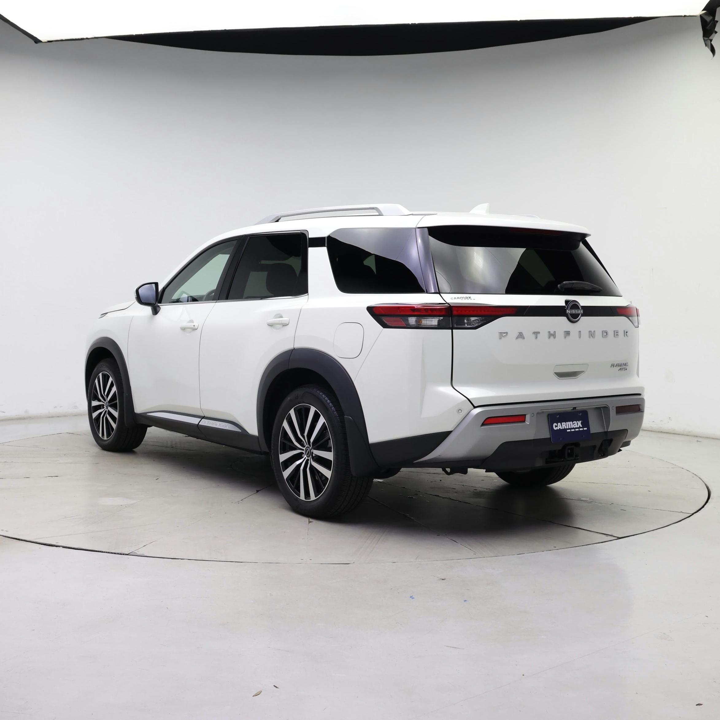 Thumbnail: 2024 Nissan Pathfinder - 2