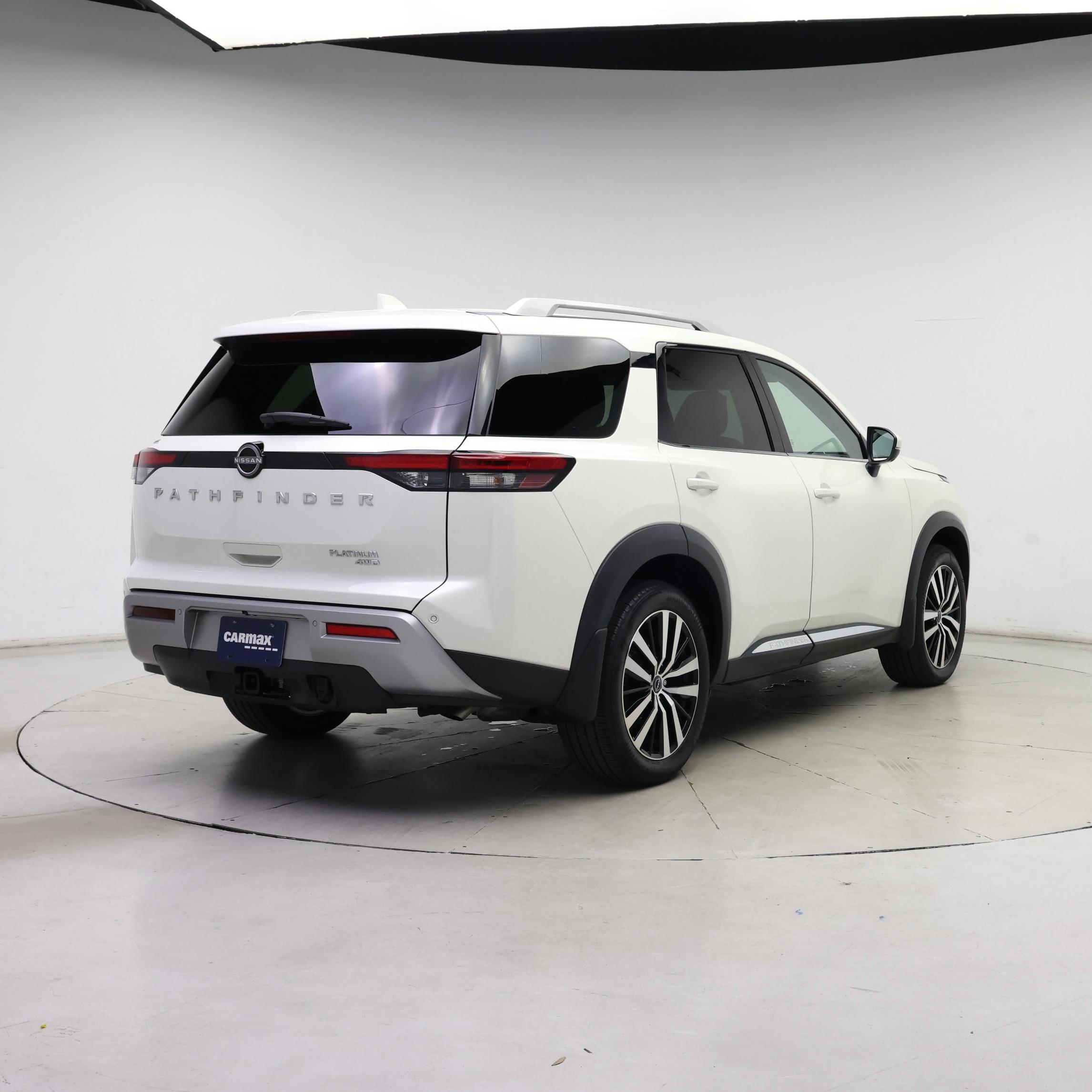 Thumbnail: 2024 Nissan Pathfinder - 8