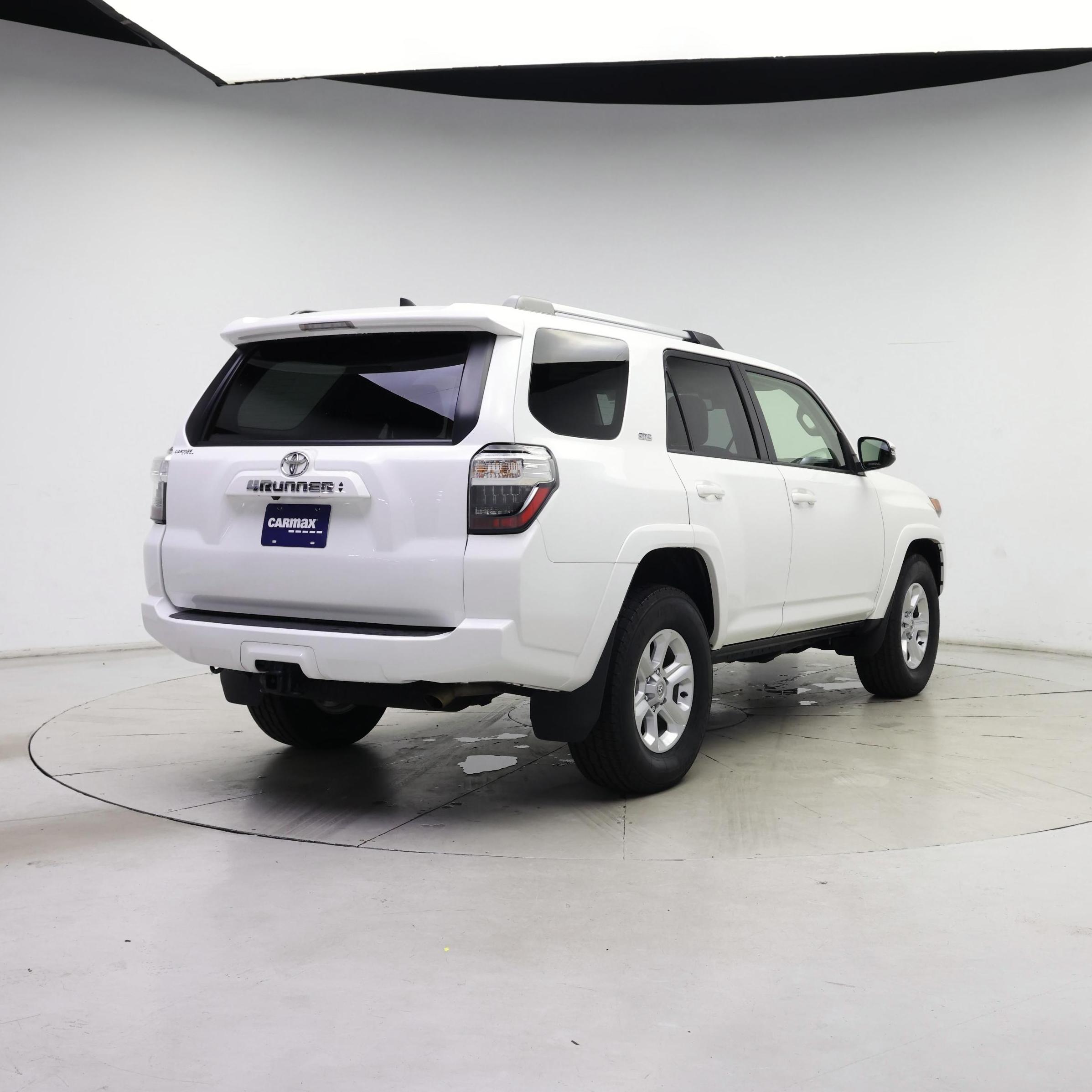 Thumbnail: 2023 Toyota 4Runner - 8