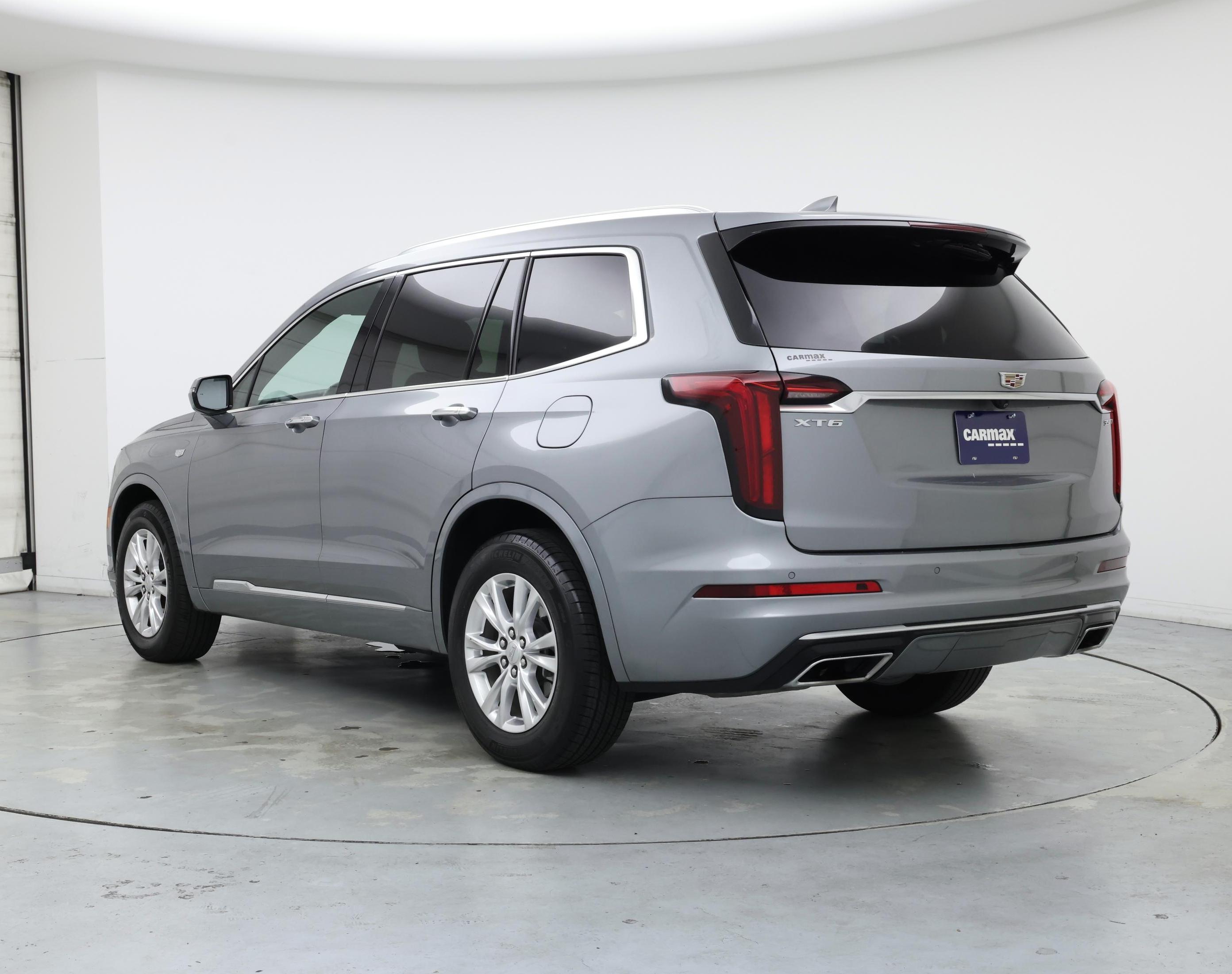 Thumbnail: 2023 Cadillac XT6 - 2
