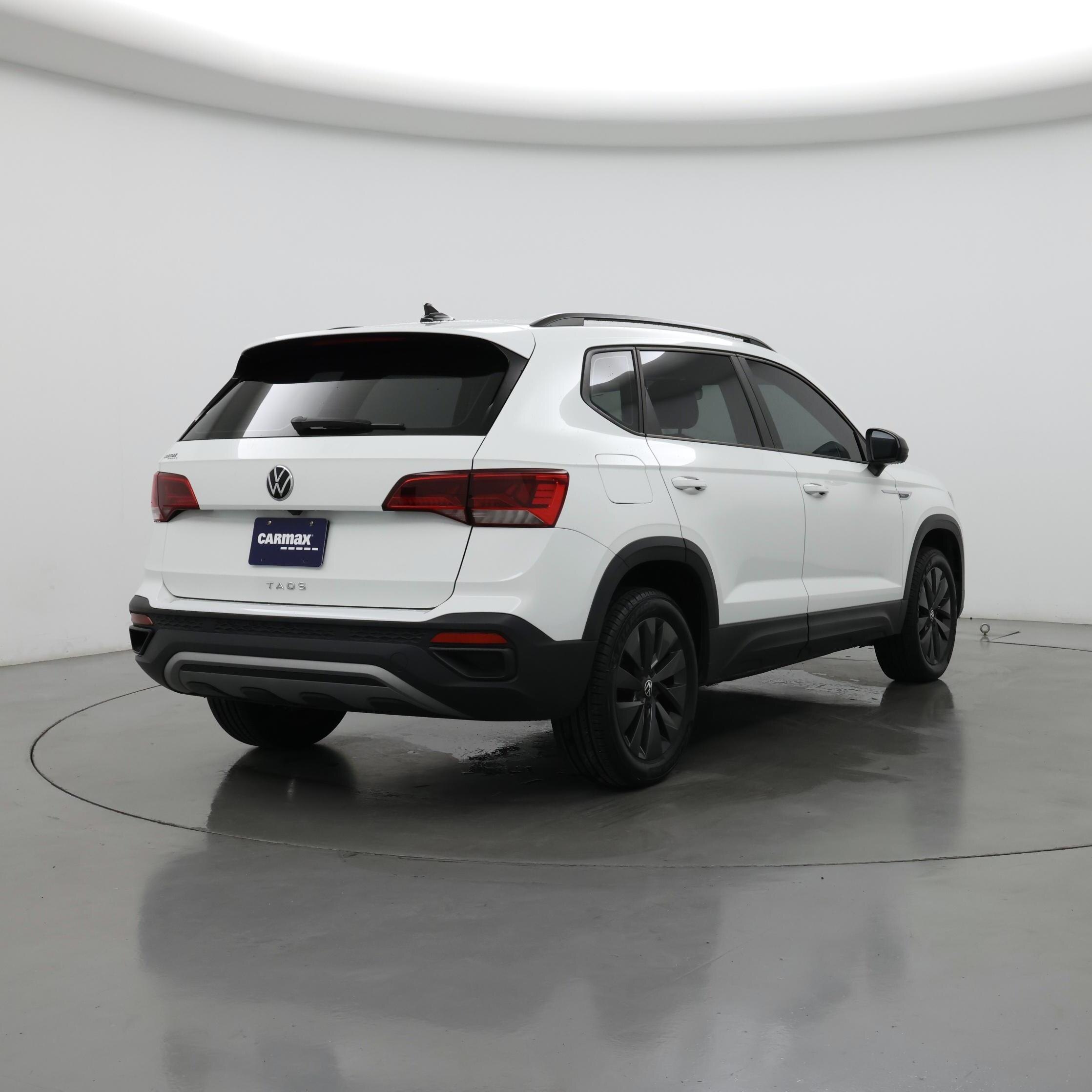 Thumbnail: 2023 Volkswagen Taos - 8