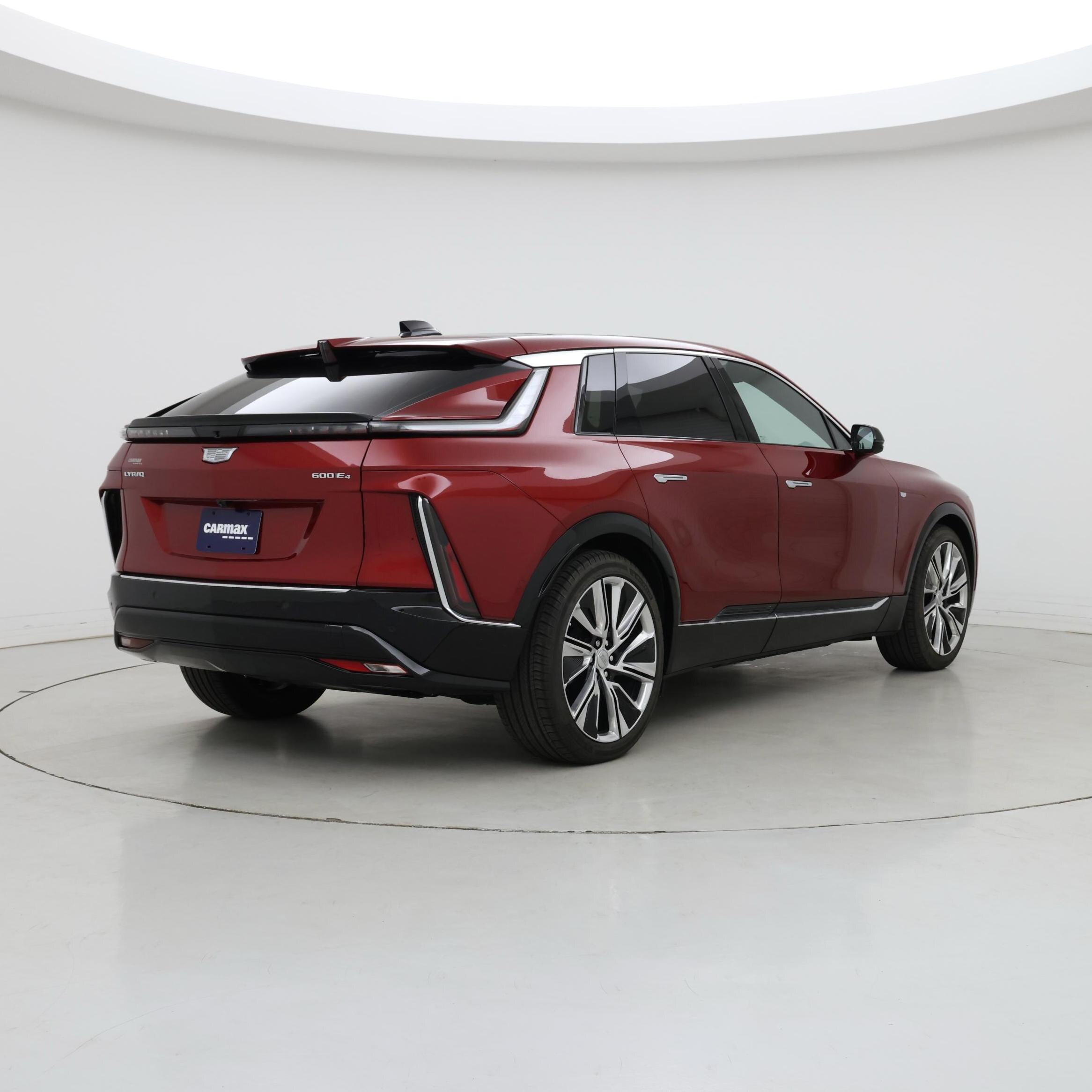Thumbnail: 2024 Cadillac Lyriq - 8