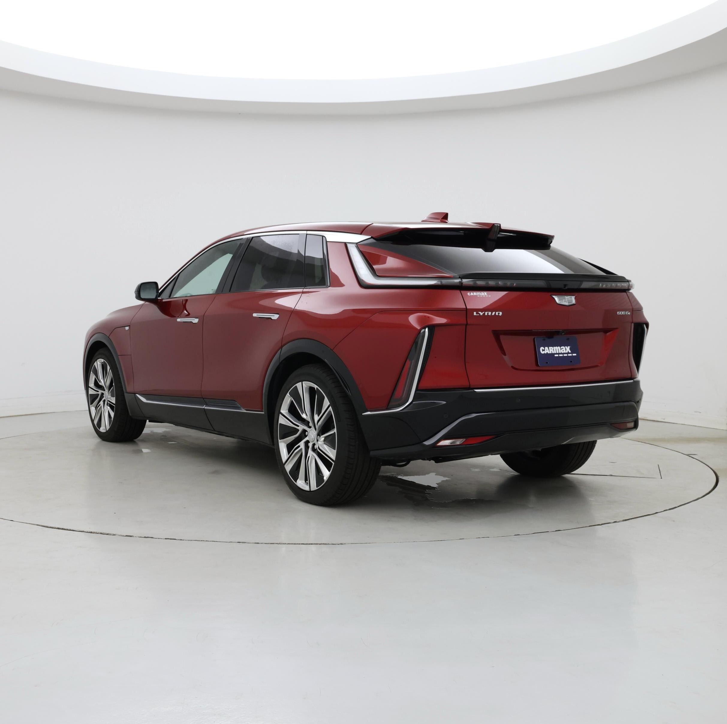 Thumbnail: 2024 Cadillac Lyriq - 2