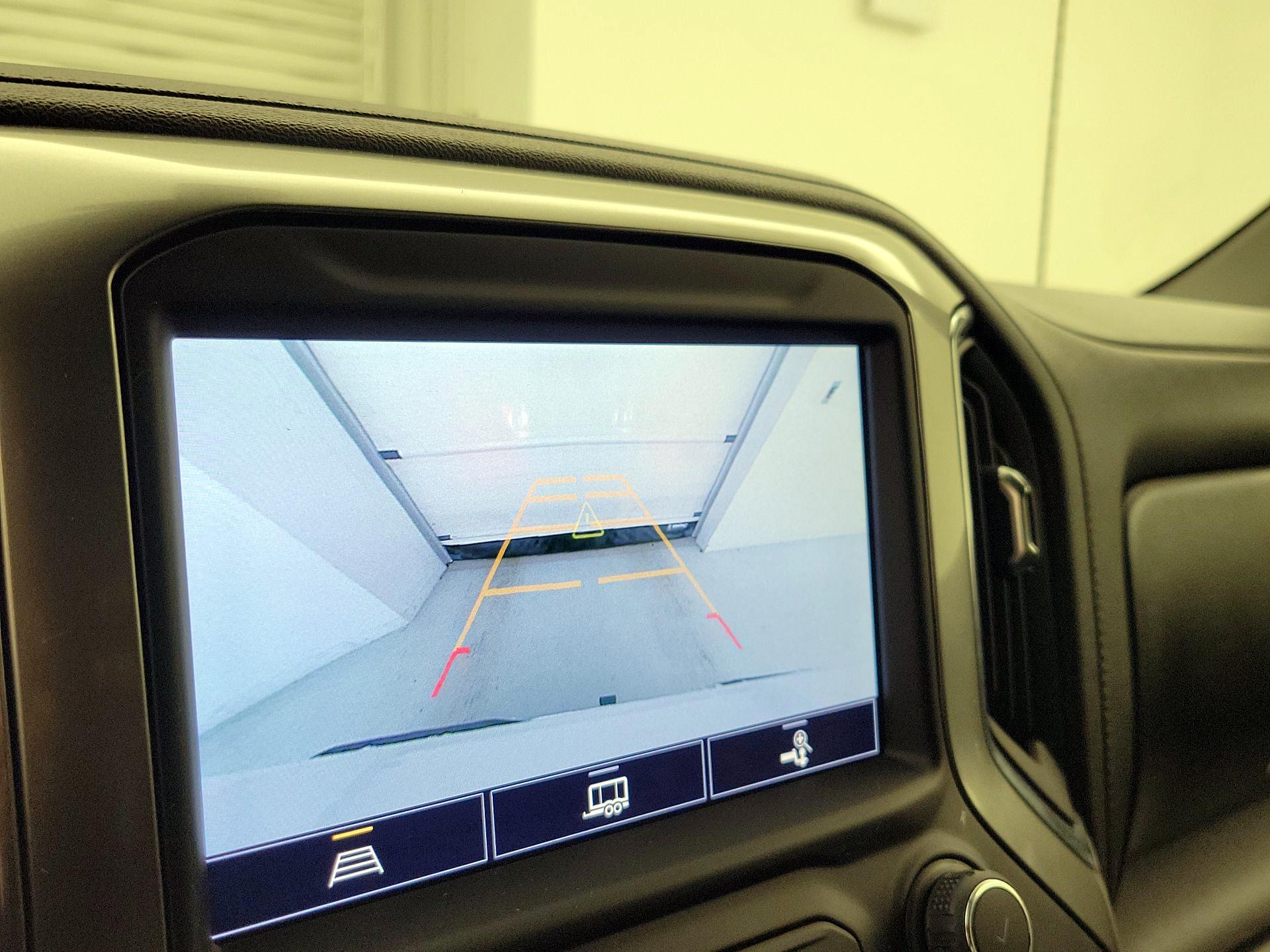 Thumbnail: 2021 Chevrolet Silverado 1500 - 14