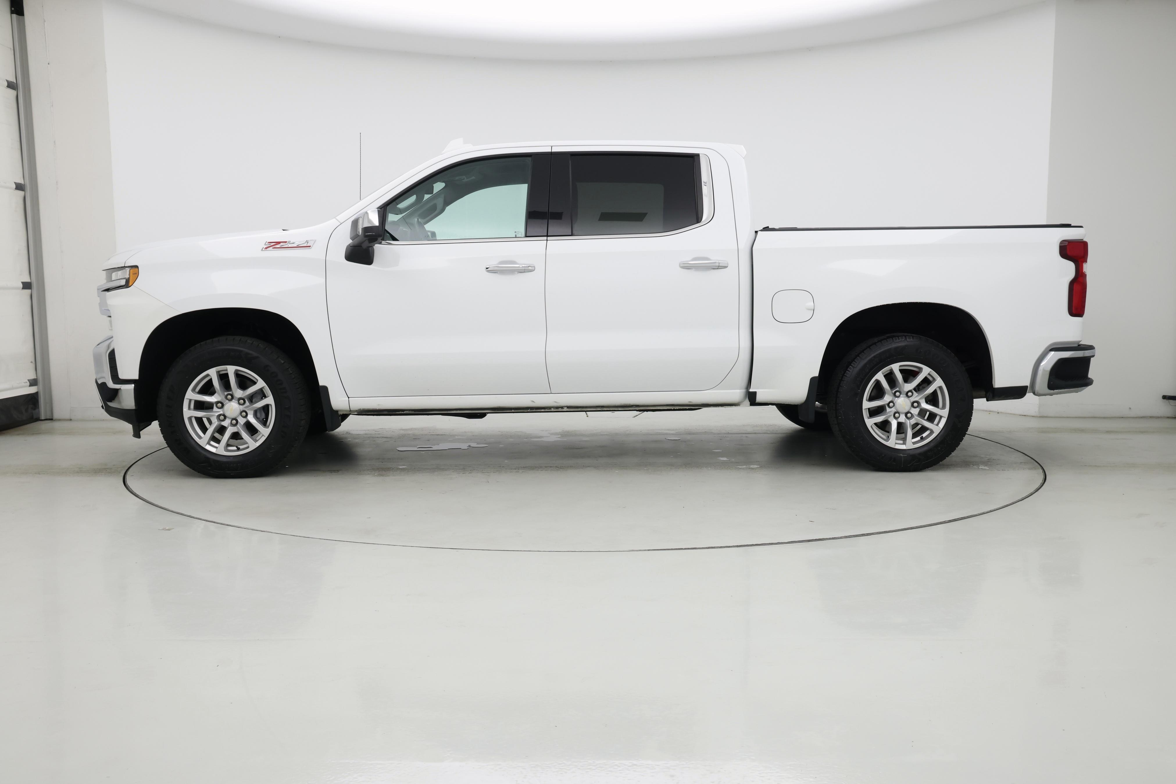 Thumbnail: 2021 Chevrolet Silverado 1500 - 3