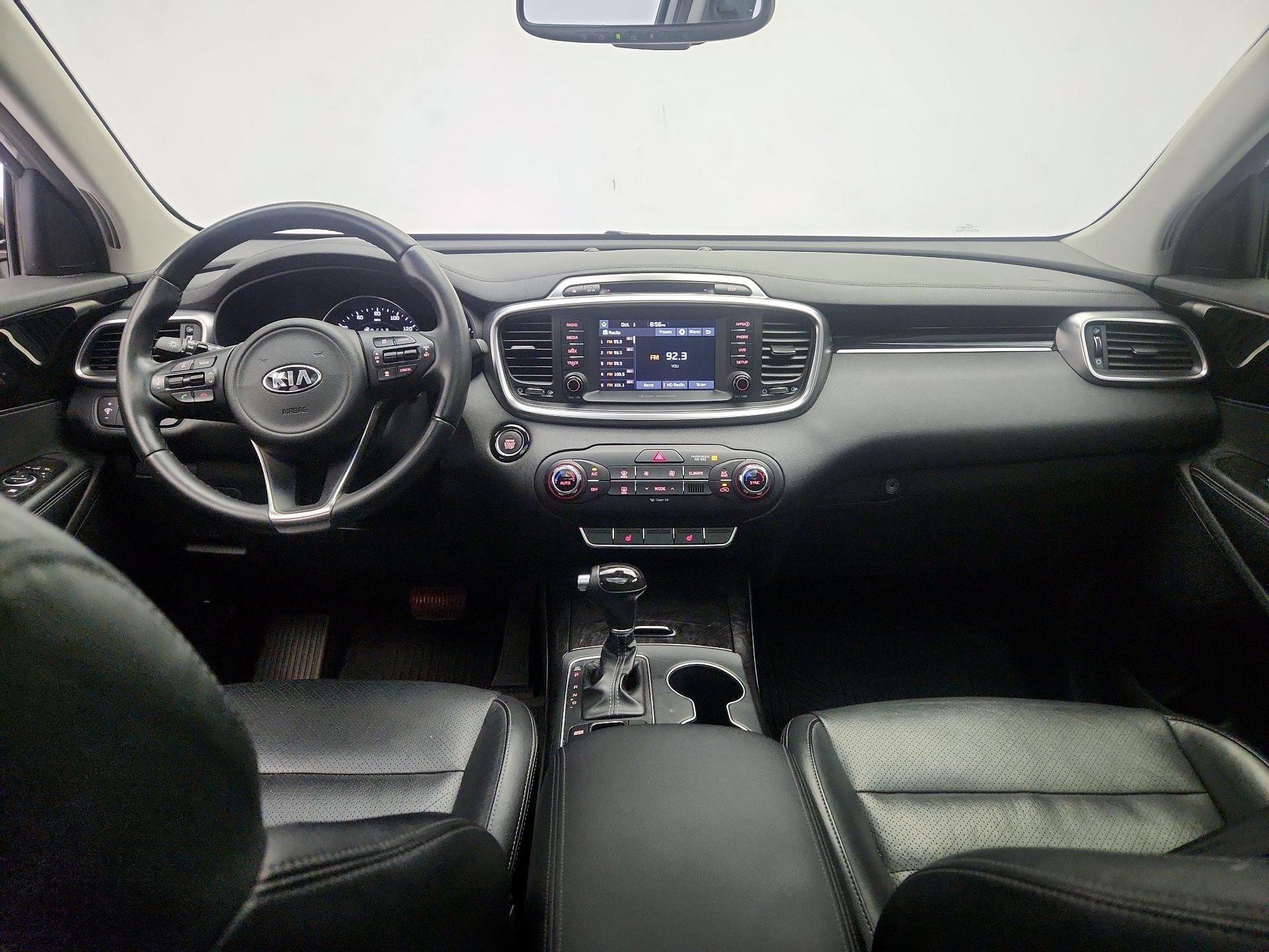 Thumbnail: 2018 Kia Sorento - 9