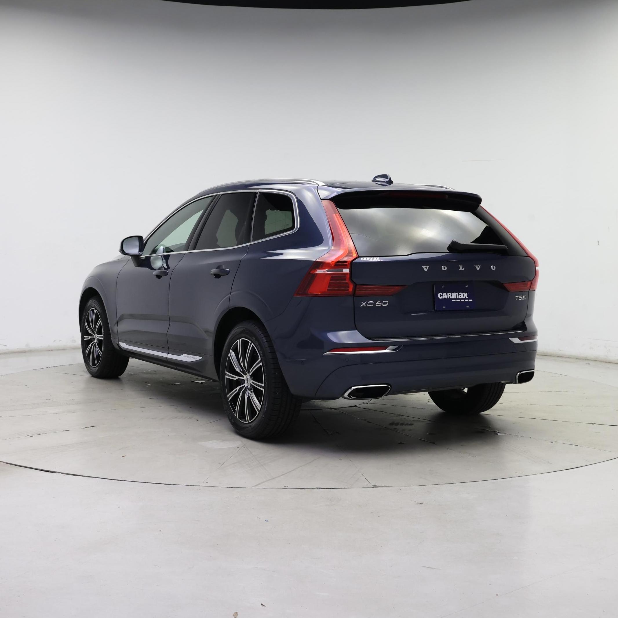 Thumbnail: 2019 Volvo XC60 - 2