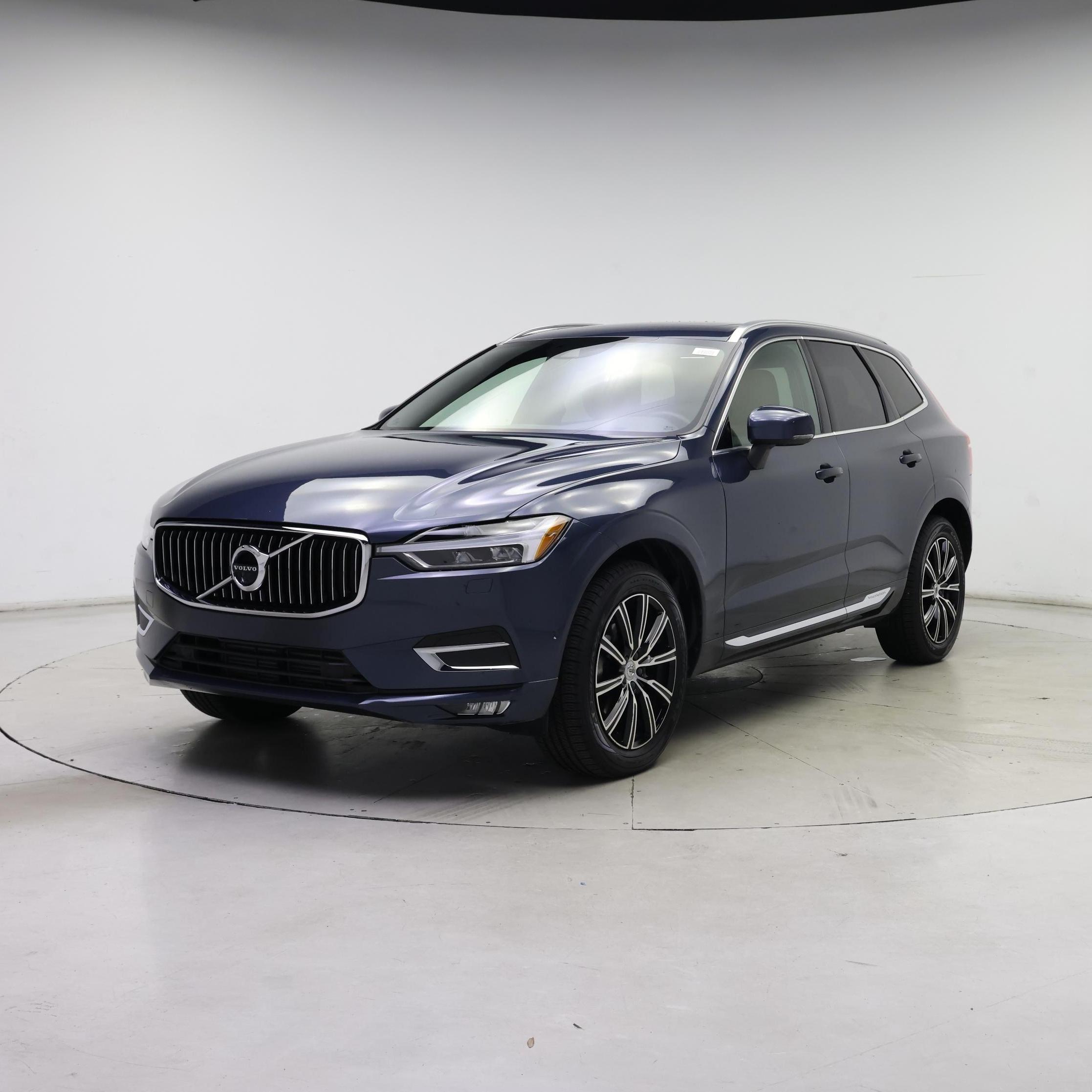 Thumbnail: 2019 Volvo XC60 - 4