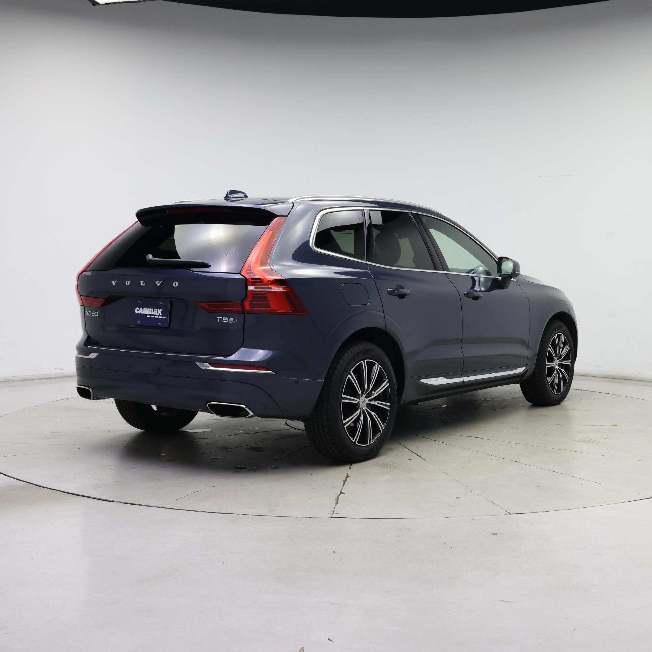 Thumbnail: 2019 Volvo XC60 - 8