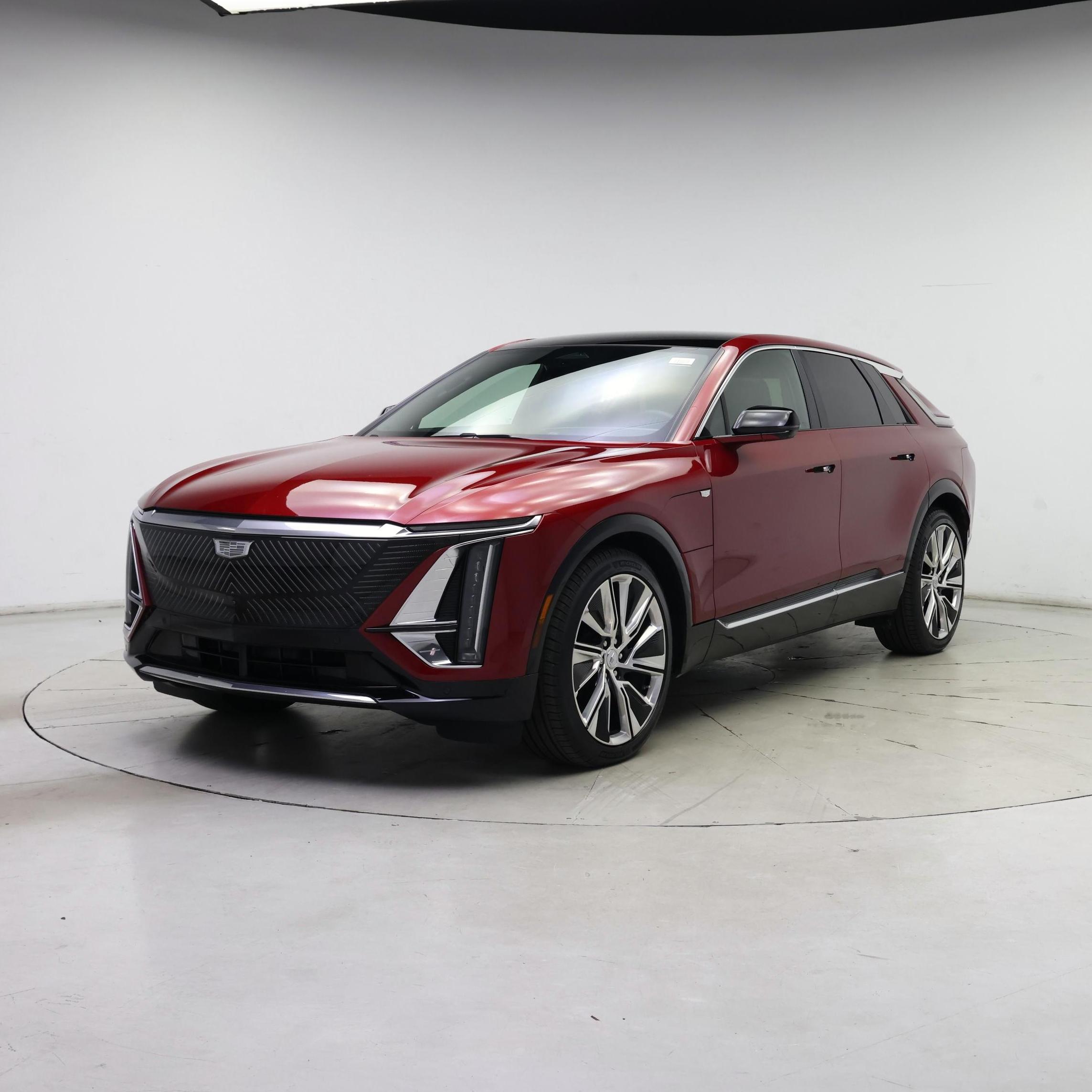 Thumbnail: 2024 Cadillac Lyriq - 4