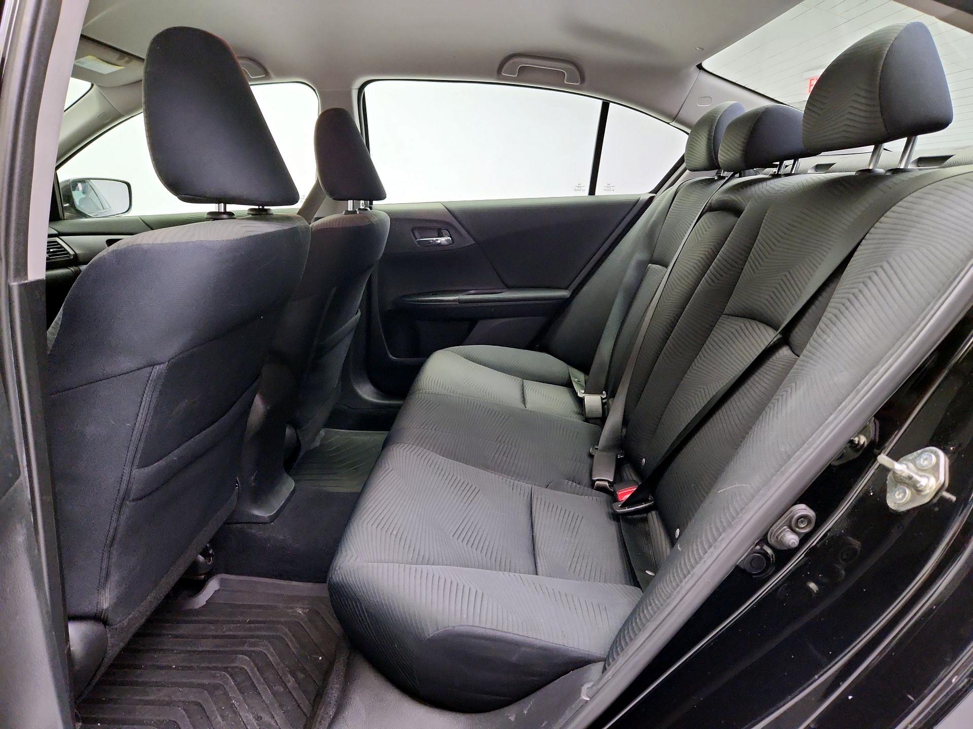 Thumbnail: 2015 Honda Accord - 19