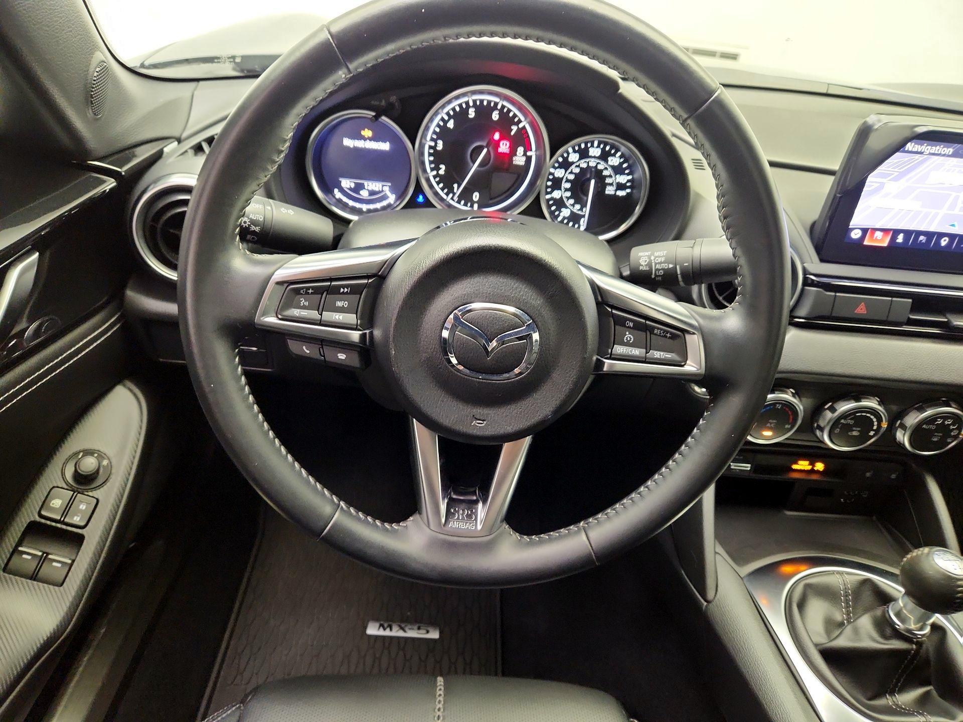 Thumbnail: 2023 Mazda MX-5 Miata - 10