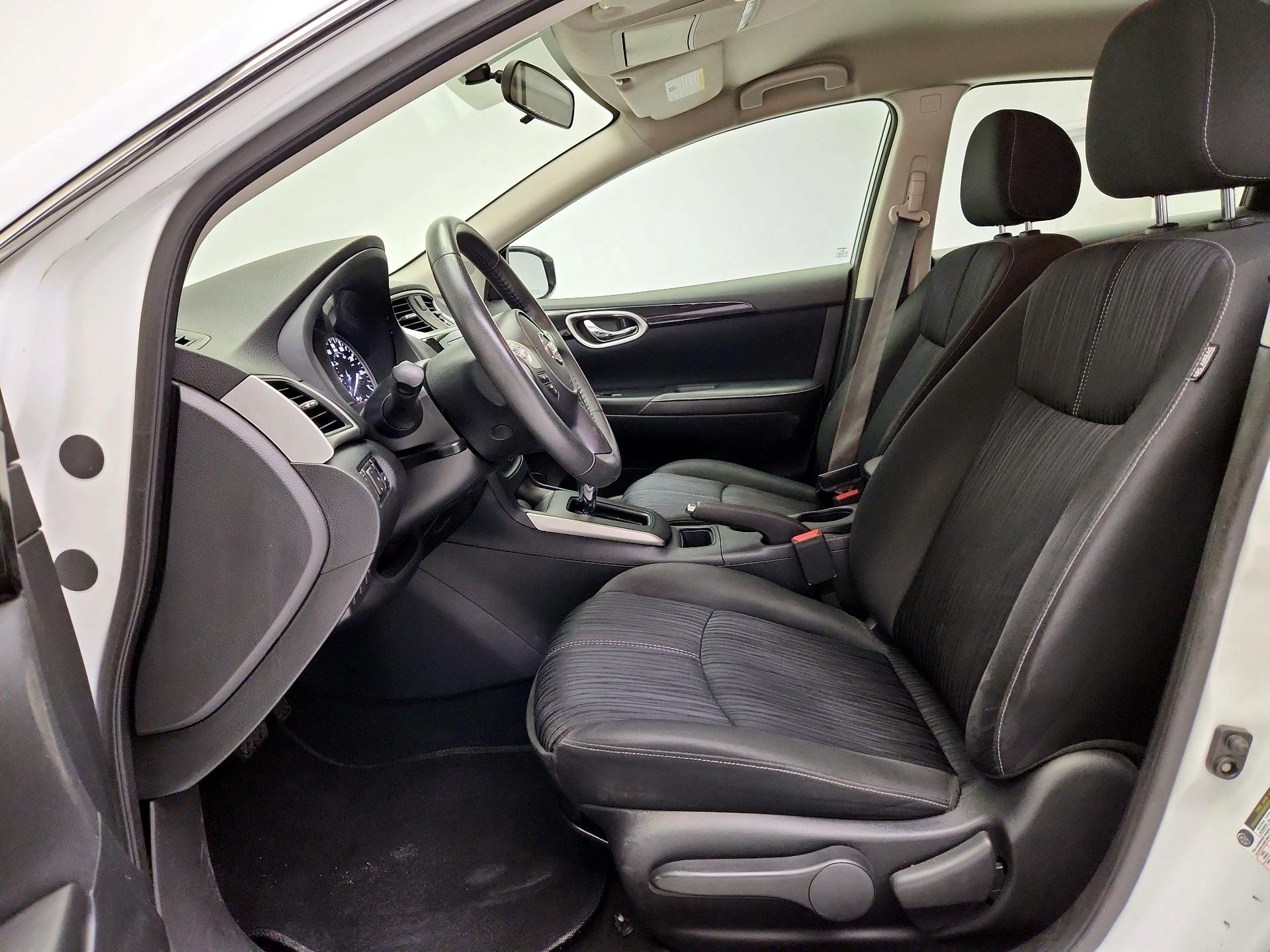 Thumbnail: 2018 Nissan Sentra - 11