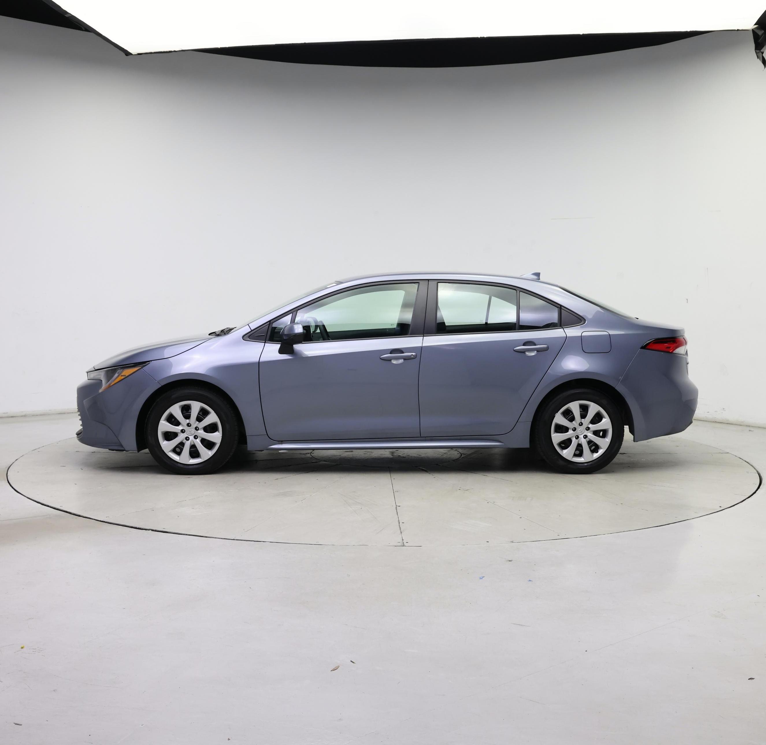 Thumbnail: 2024 Toyota Corolla - 3