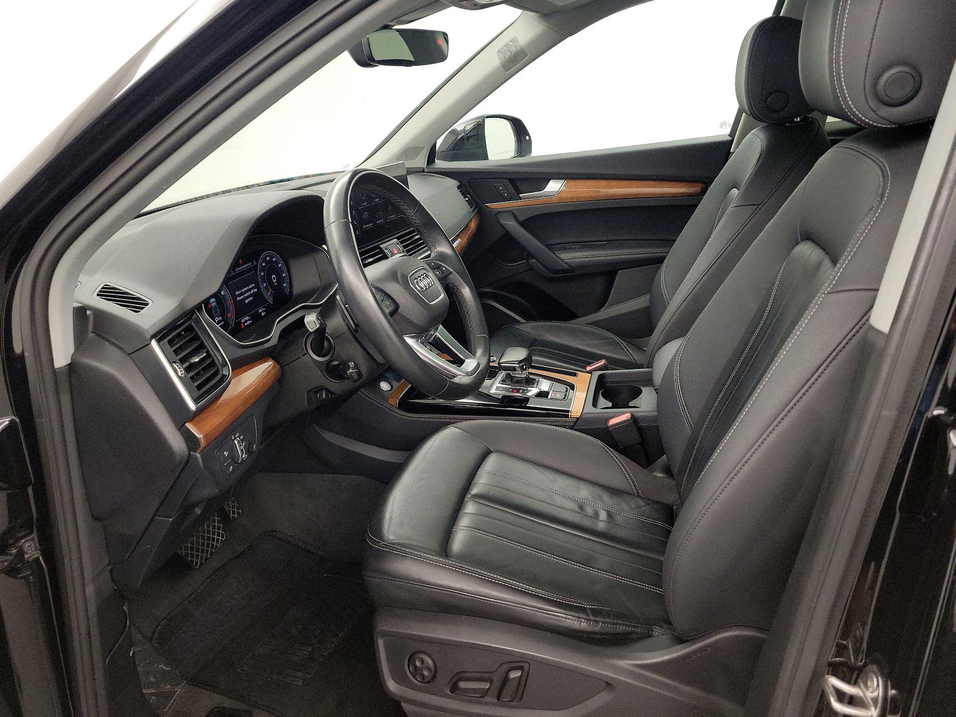 Thumbnail: 2023 Audi Q5 - 11