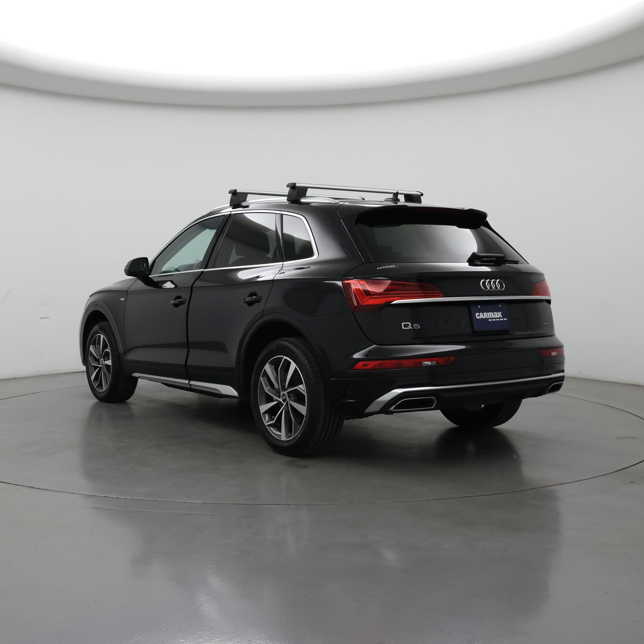 Thumbnail: 2023 Audi Q5 - 2