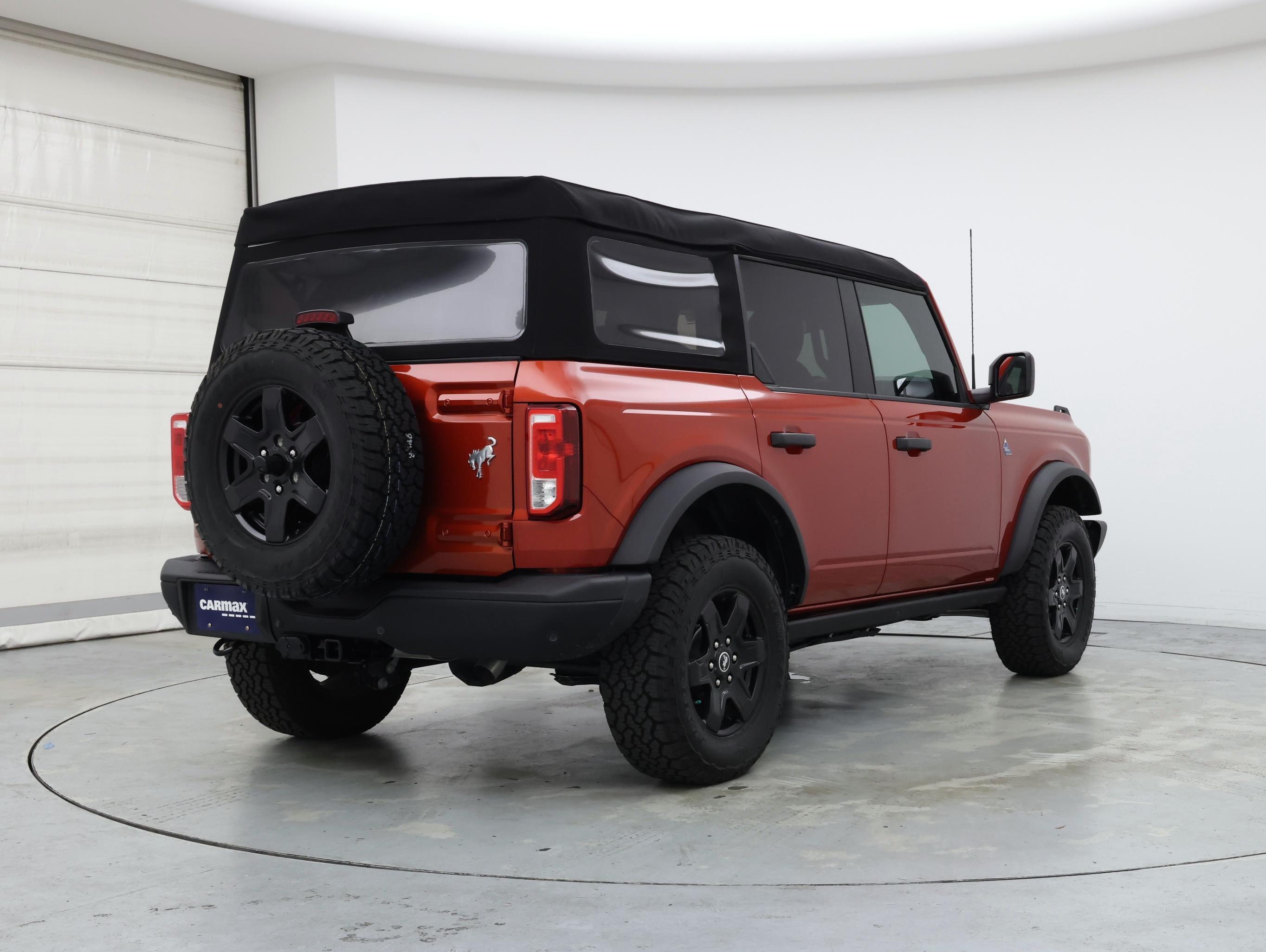 Thumbnail: 2024 Ford Bronco - 8