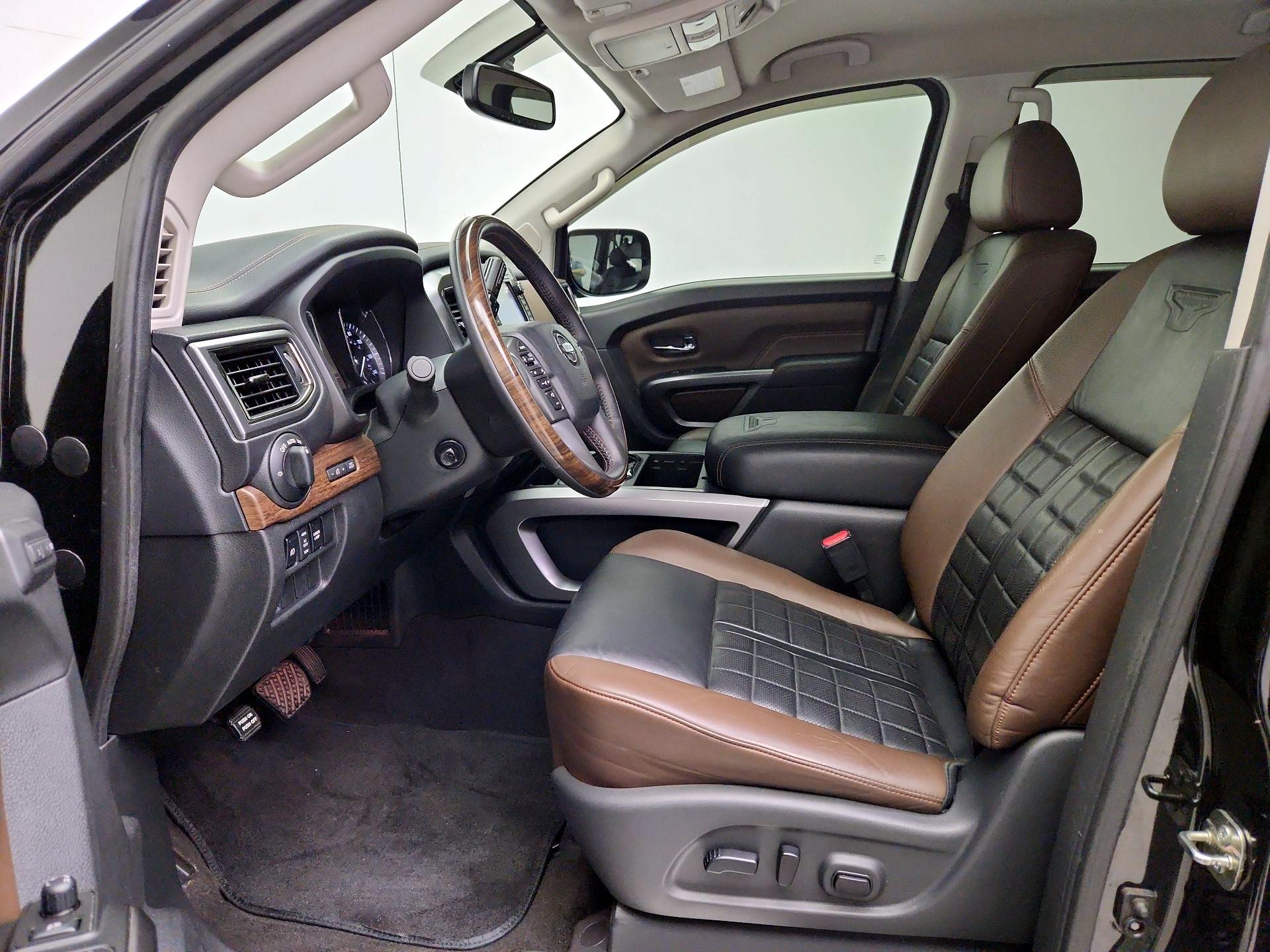 Thumbnail: 2017 Nissan Titan - 11