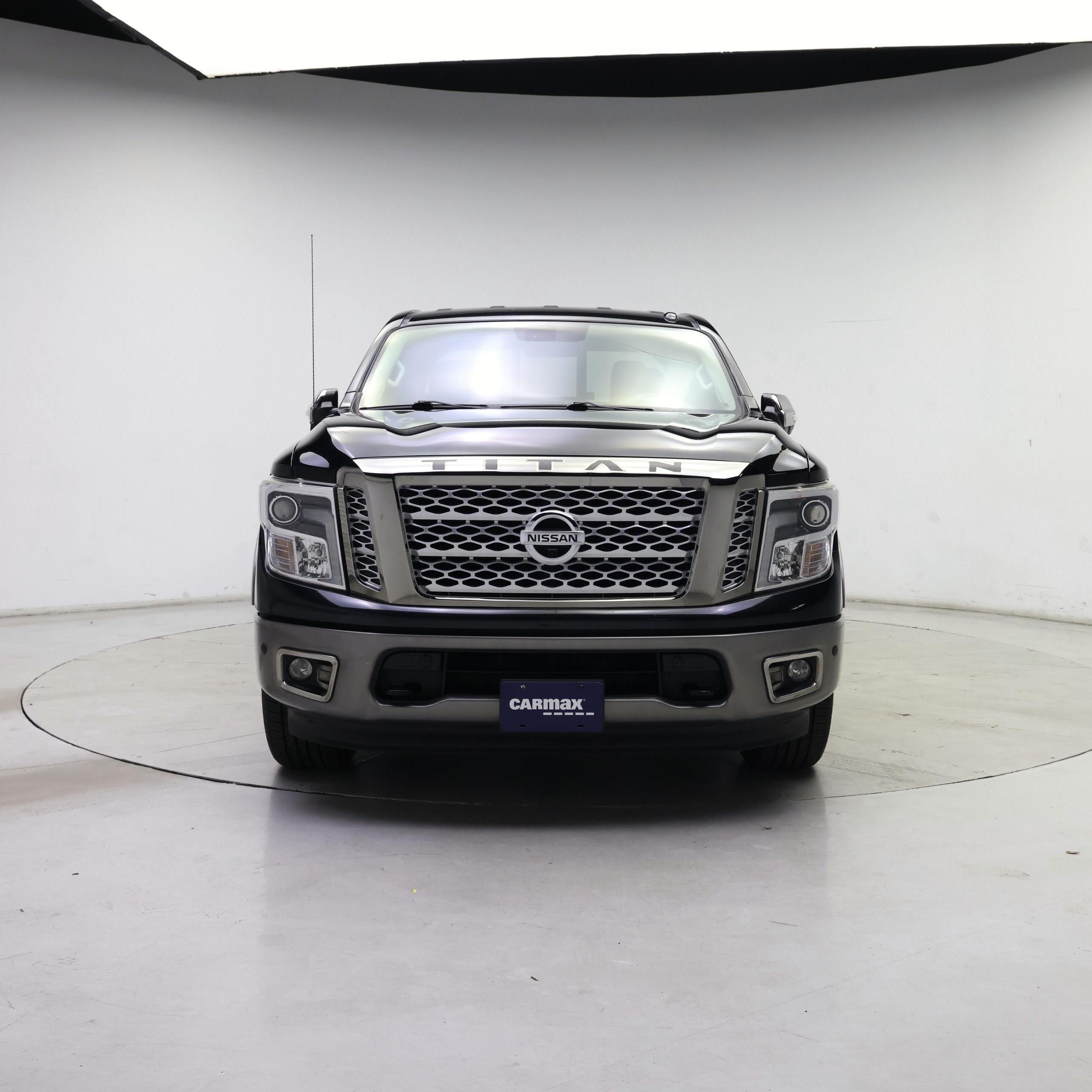 Thumbnail: 2017 Nissan Titan - 5
