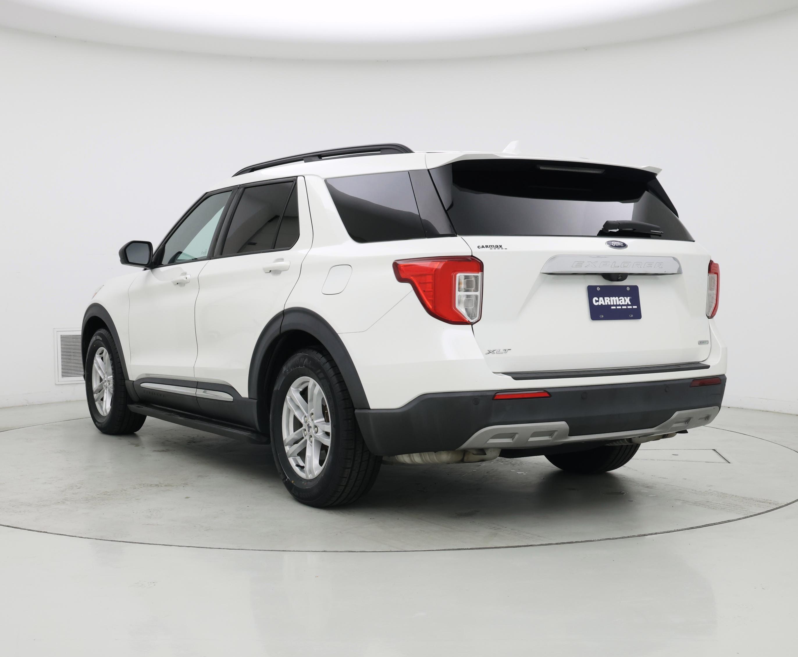 Thumbnail: 2020 Ford Explorer - 2