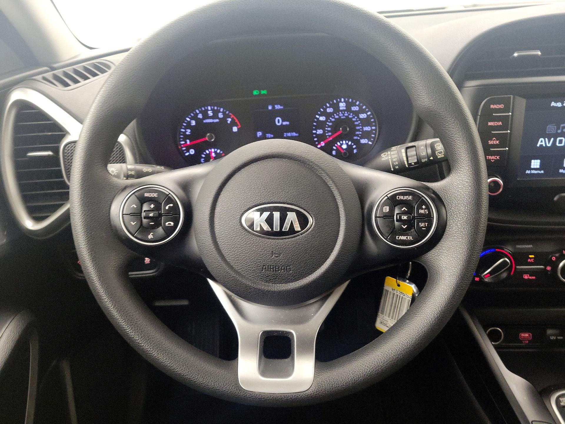 Thumbnail: 2020 Kia Soul - 10