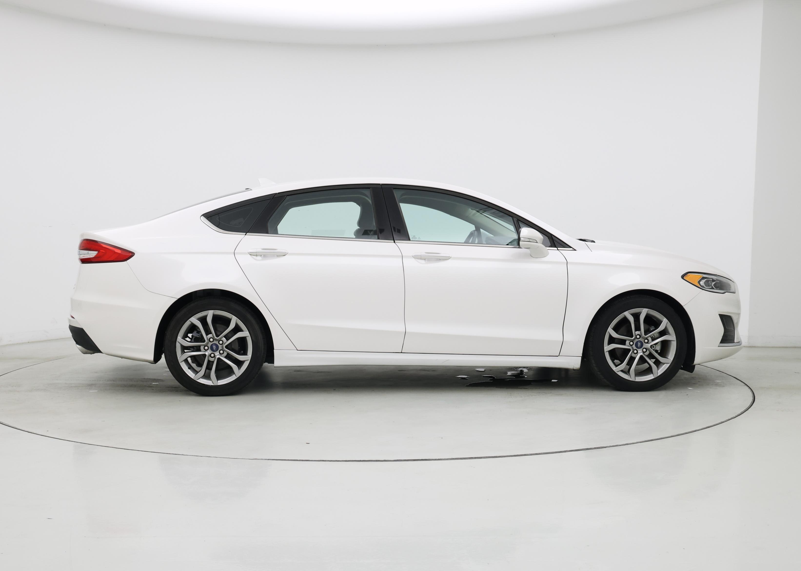 Thumbnail: 2020 Ford Fusion - 7