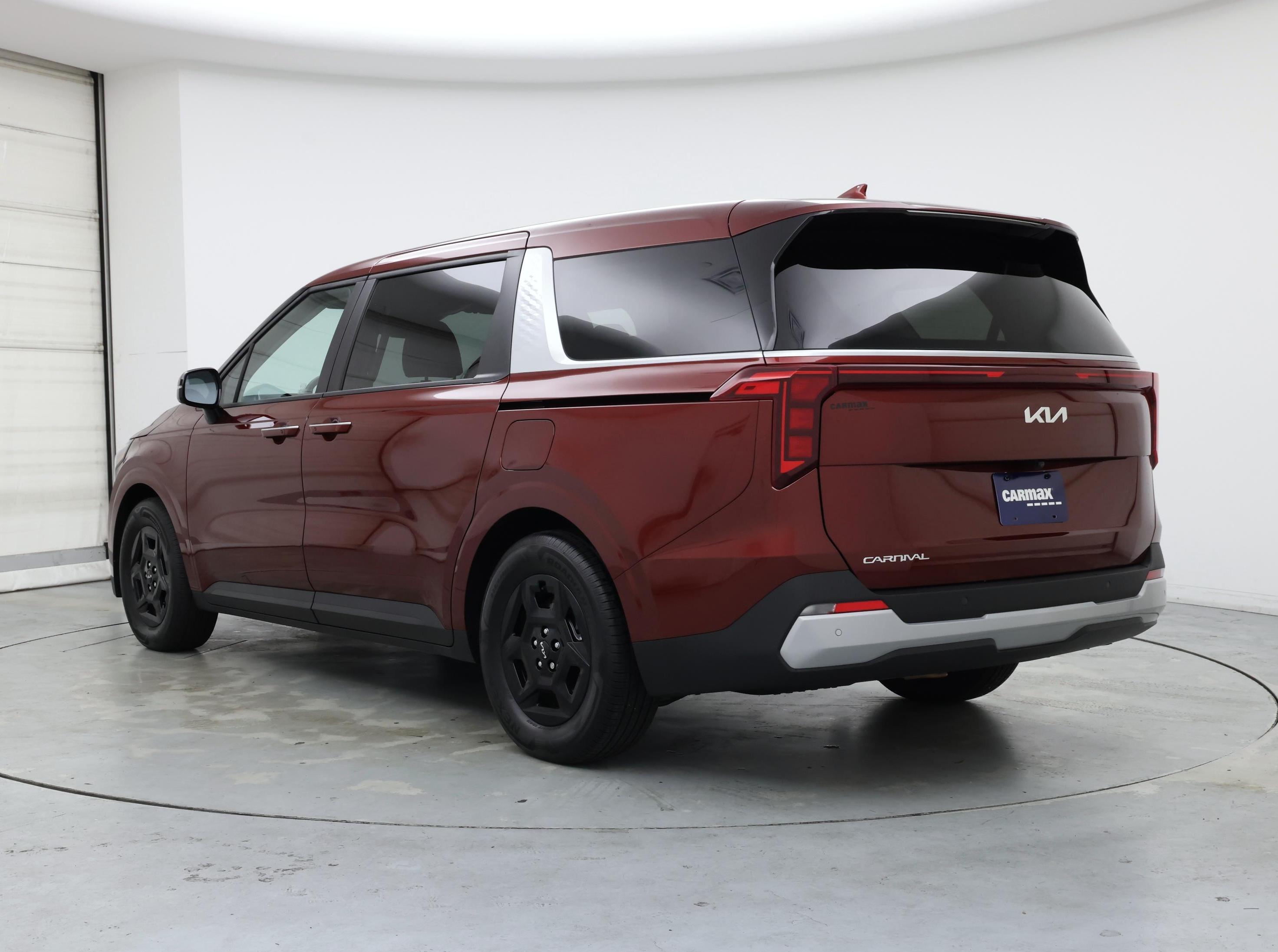 Thumbnail: 2025 Kia Carnival - 2
