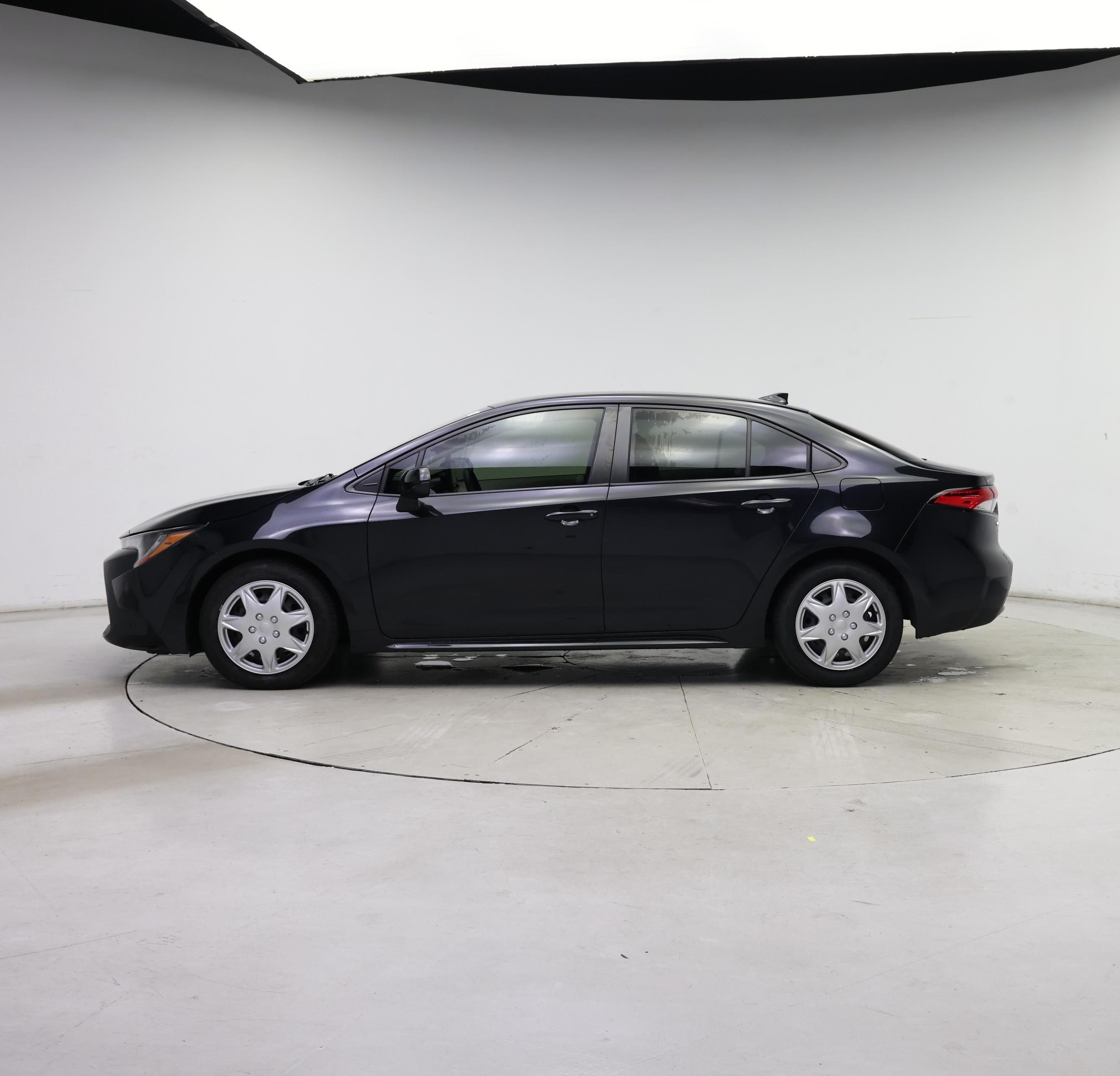 Thumbnail: 2022 Toyota Corolla - 3