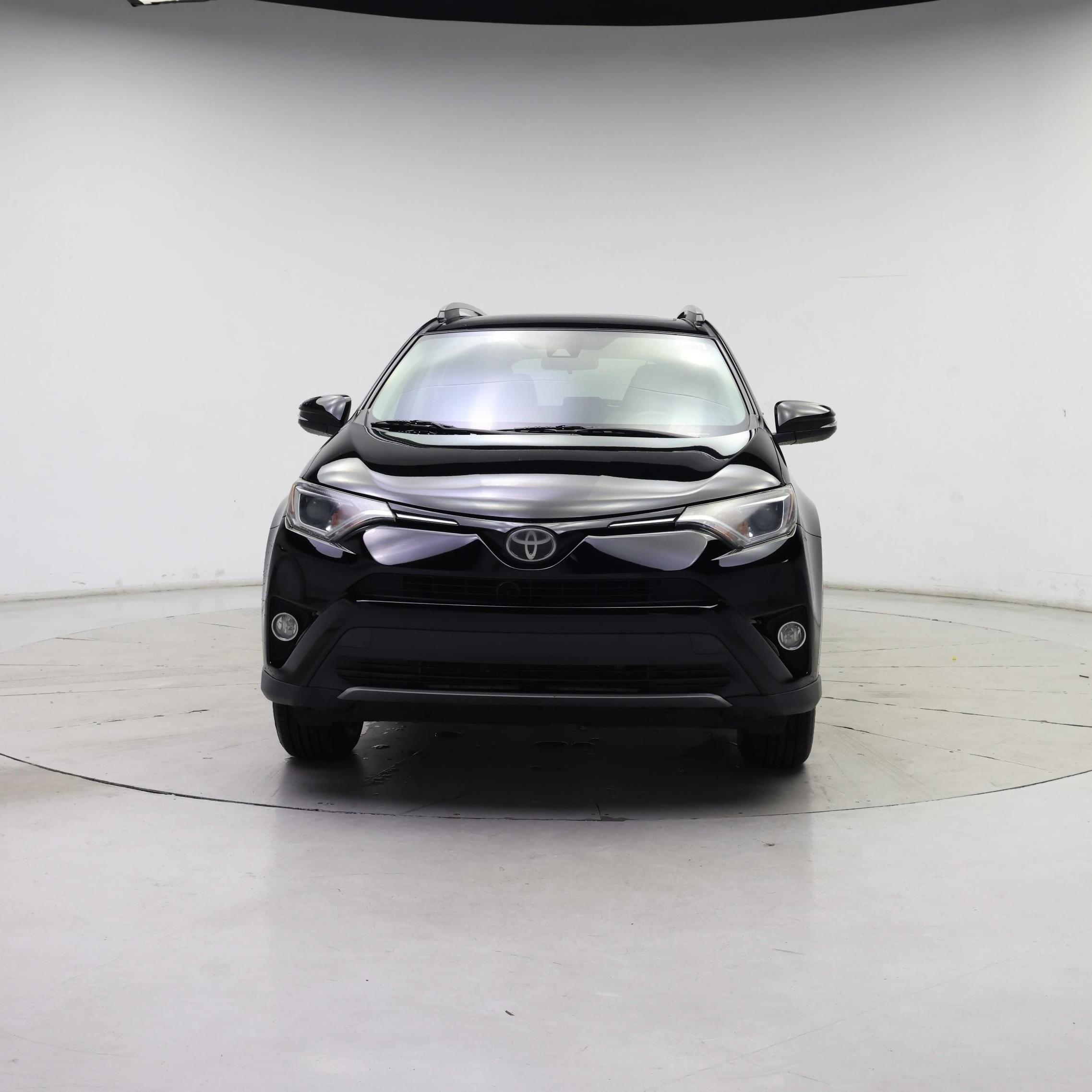 Thumbnail: 2018 Toyota RAV4 - 5