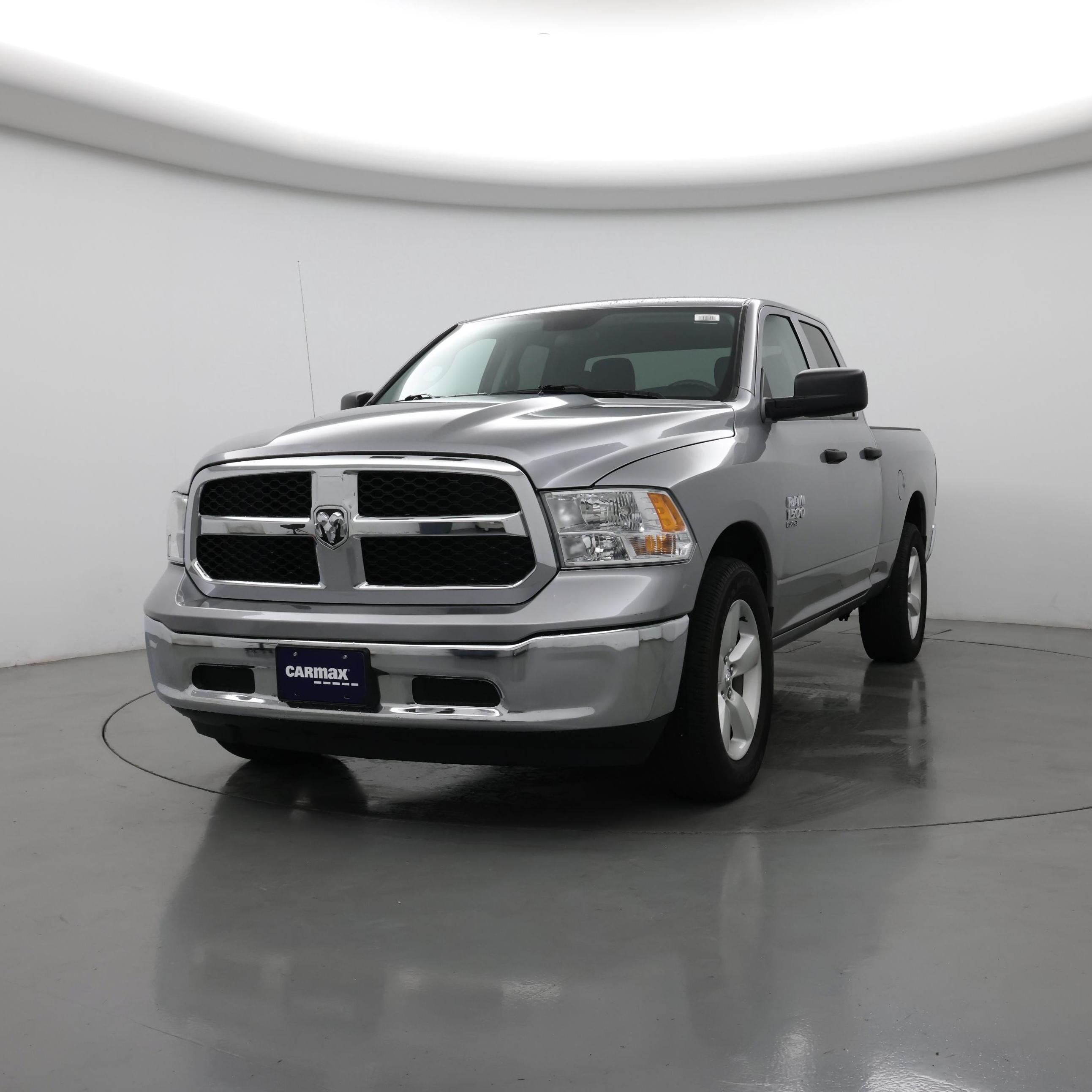 Thumbnail: 2024 RAM 1500 Classic - 4
