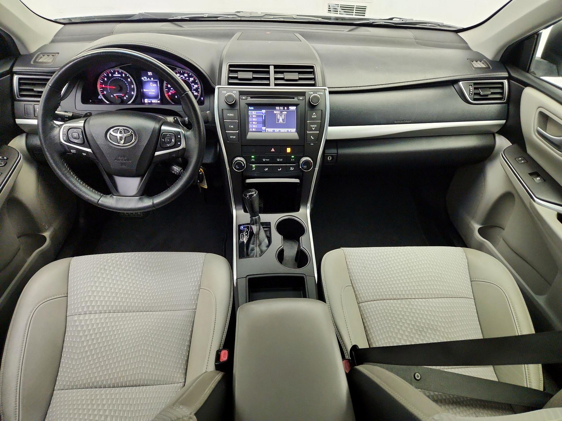 Thumbnail: 2015 Toyota Camry - 9