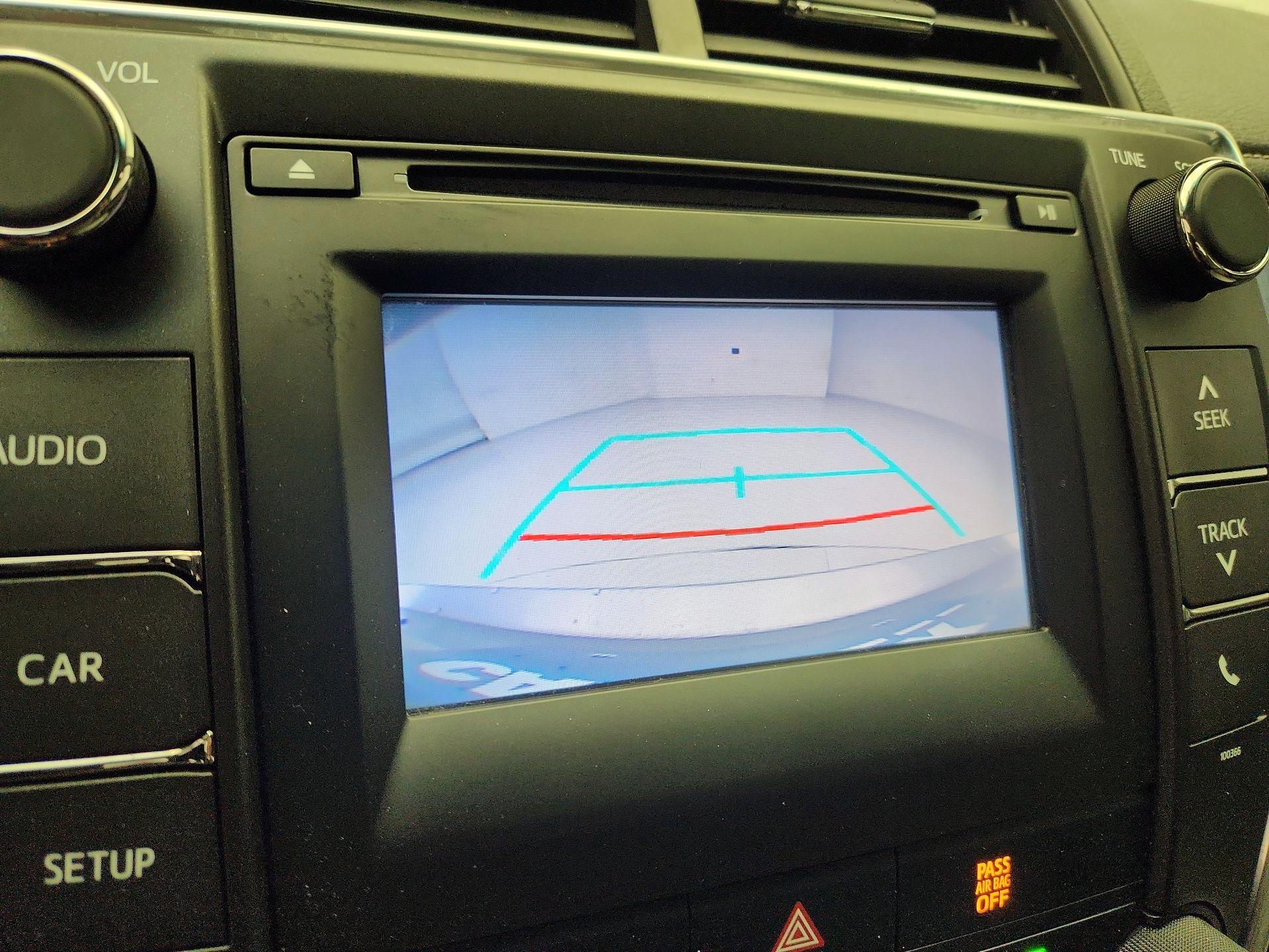 Thumbnail: 2015 Toyota Camry - 14