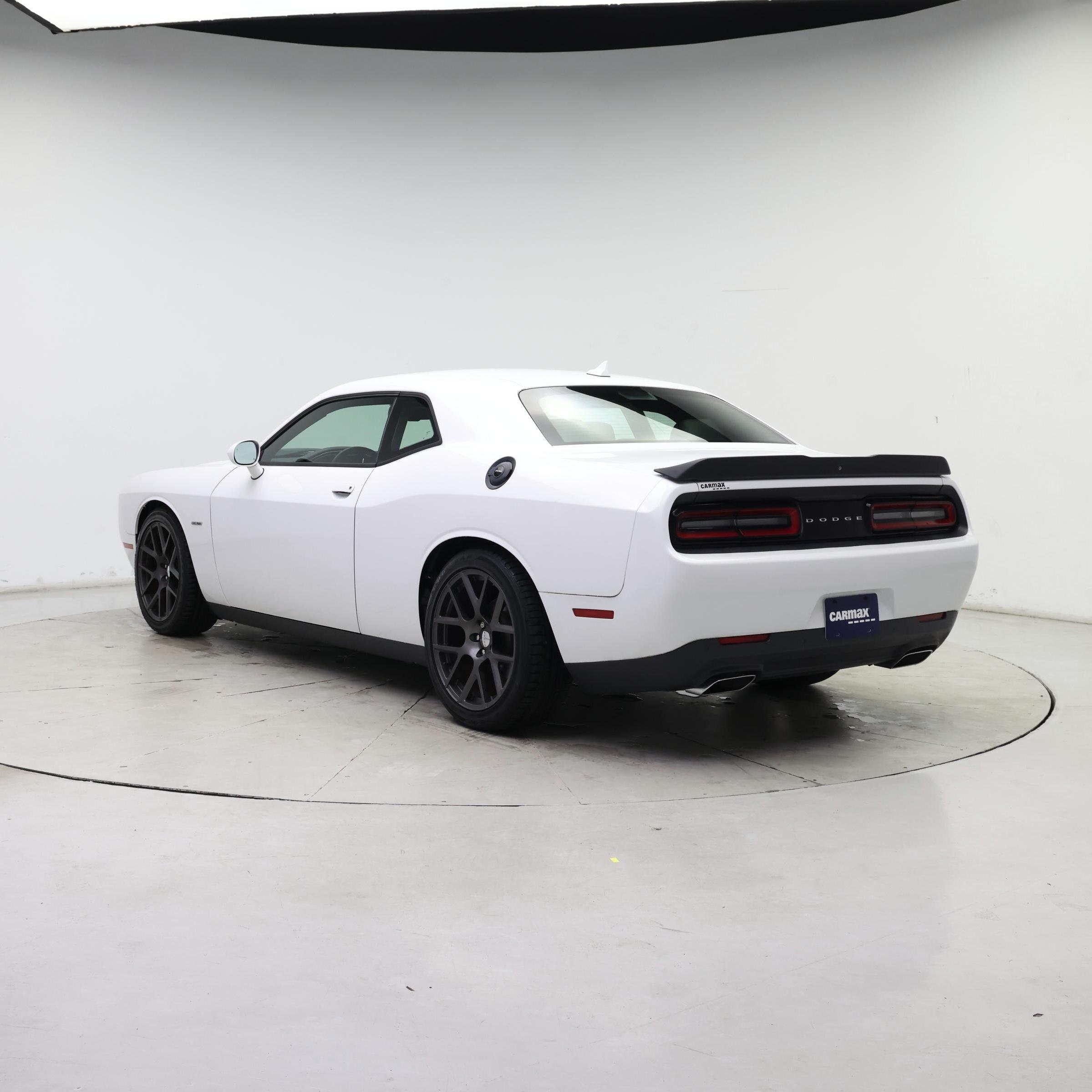 Thumbnail: 2016 Dodge Challenger - 2