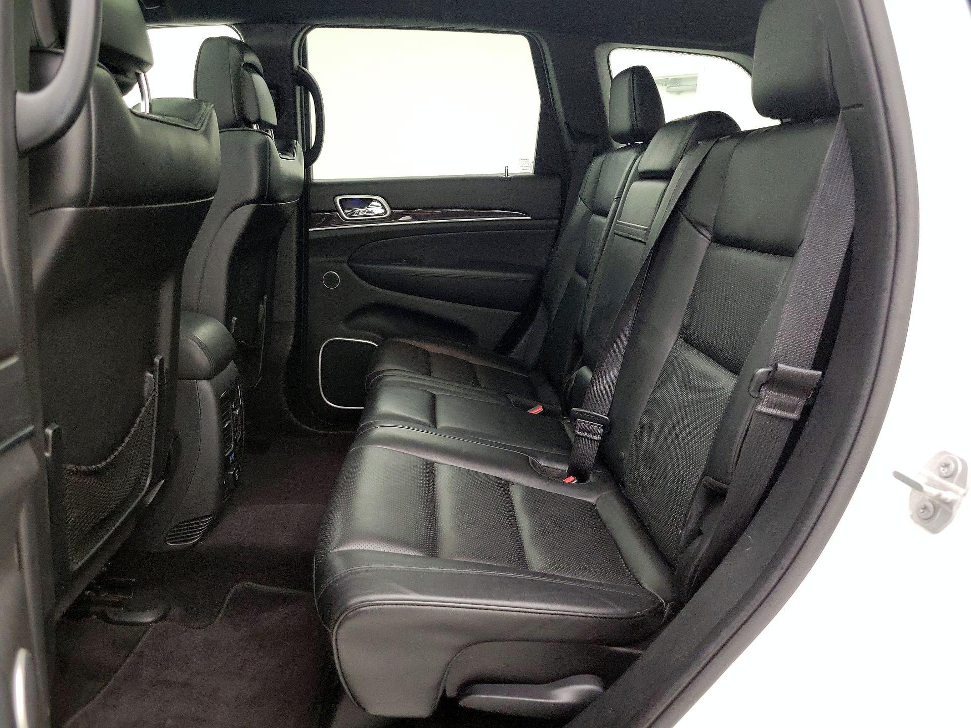 Thumbnail: 2016 Jeep Grand Cherokee - 20