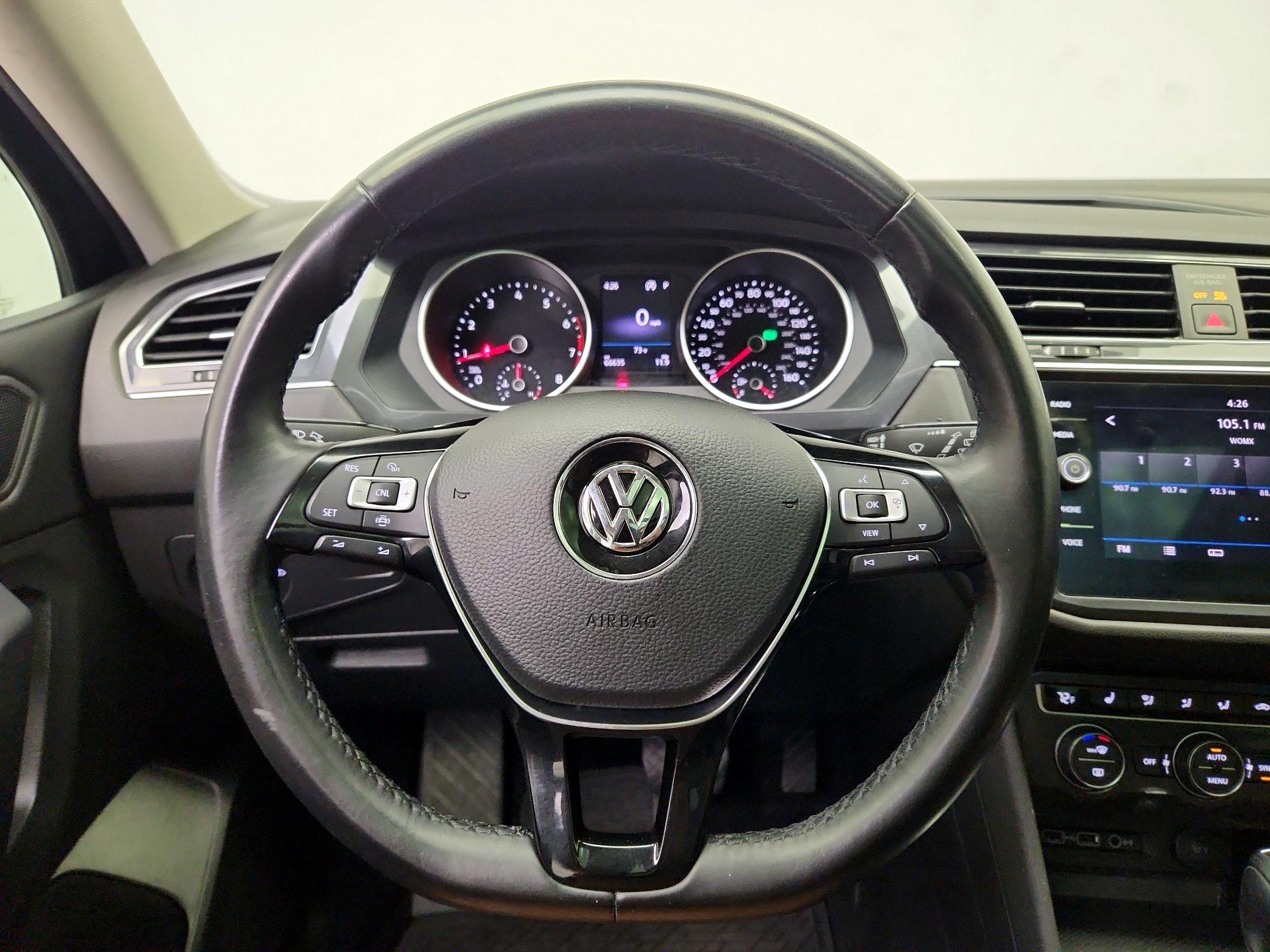 Thumbnail: 2019 Volkswagen Tiguan - 10