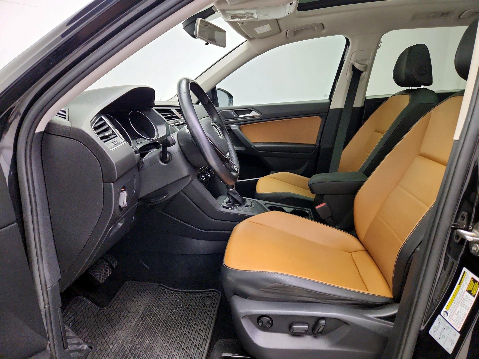 Thumbnail: 2019 Volkswagen Tiguan - 11