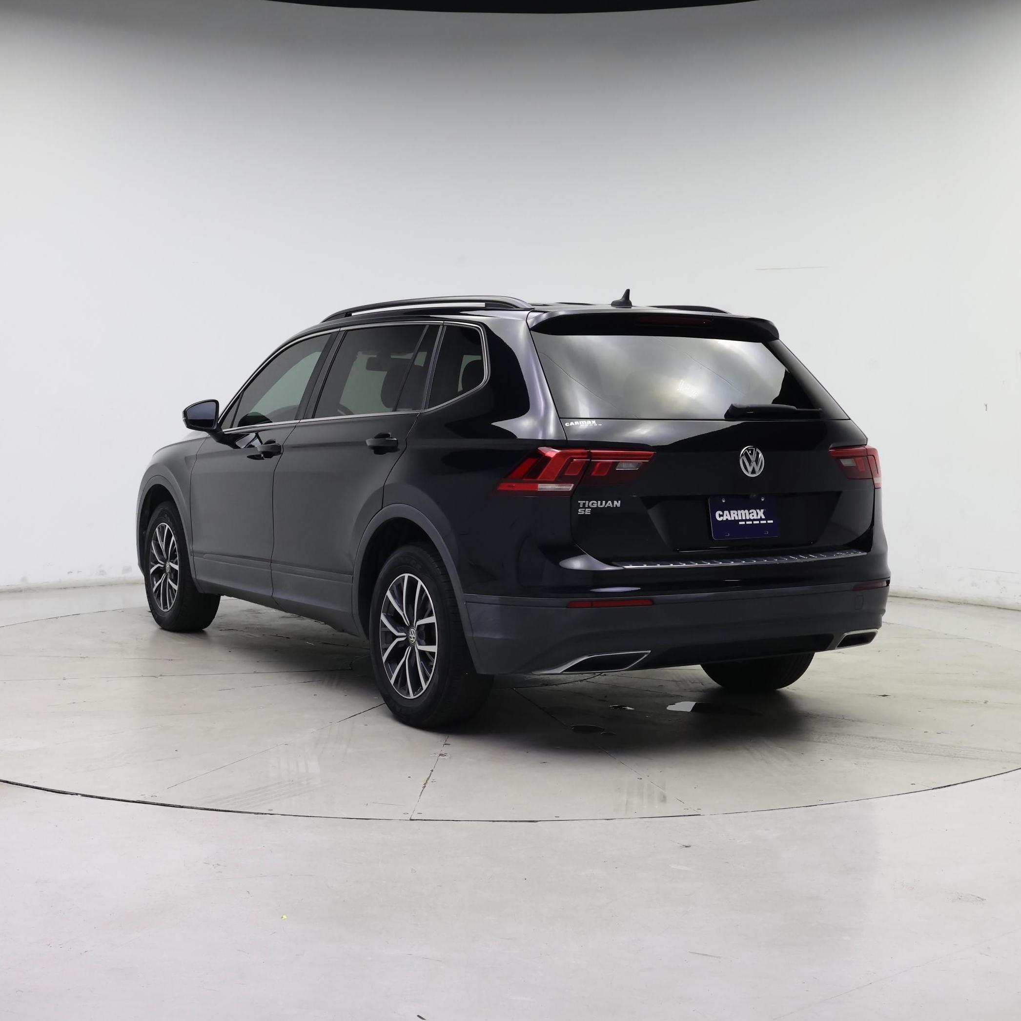 Thumbnail: 2019 Volkswagen Tiguan - 2