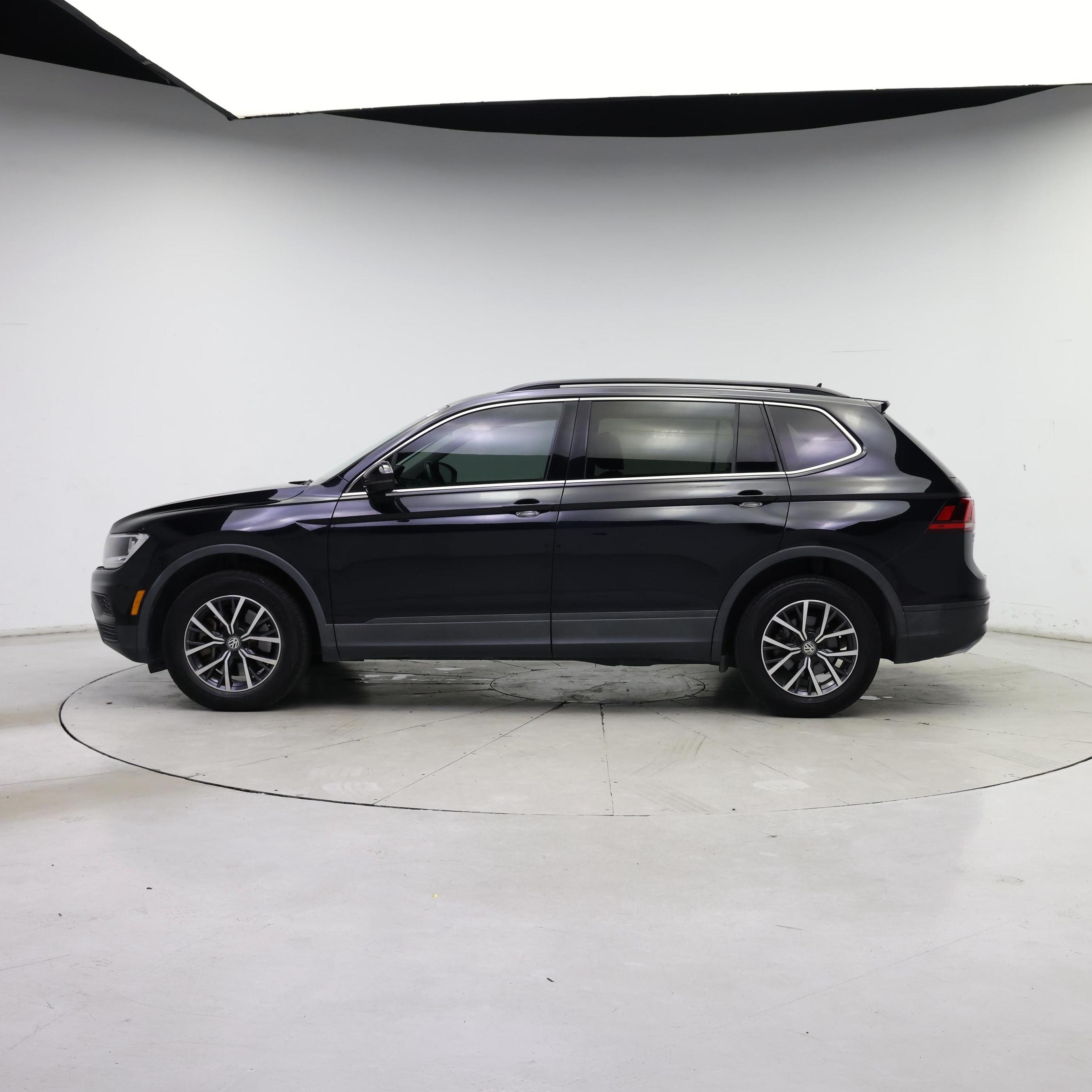 Thumbnail: 2019 Volkswagen Tiguan - 3